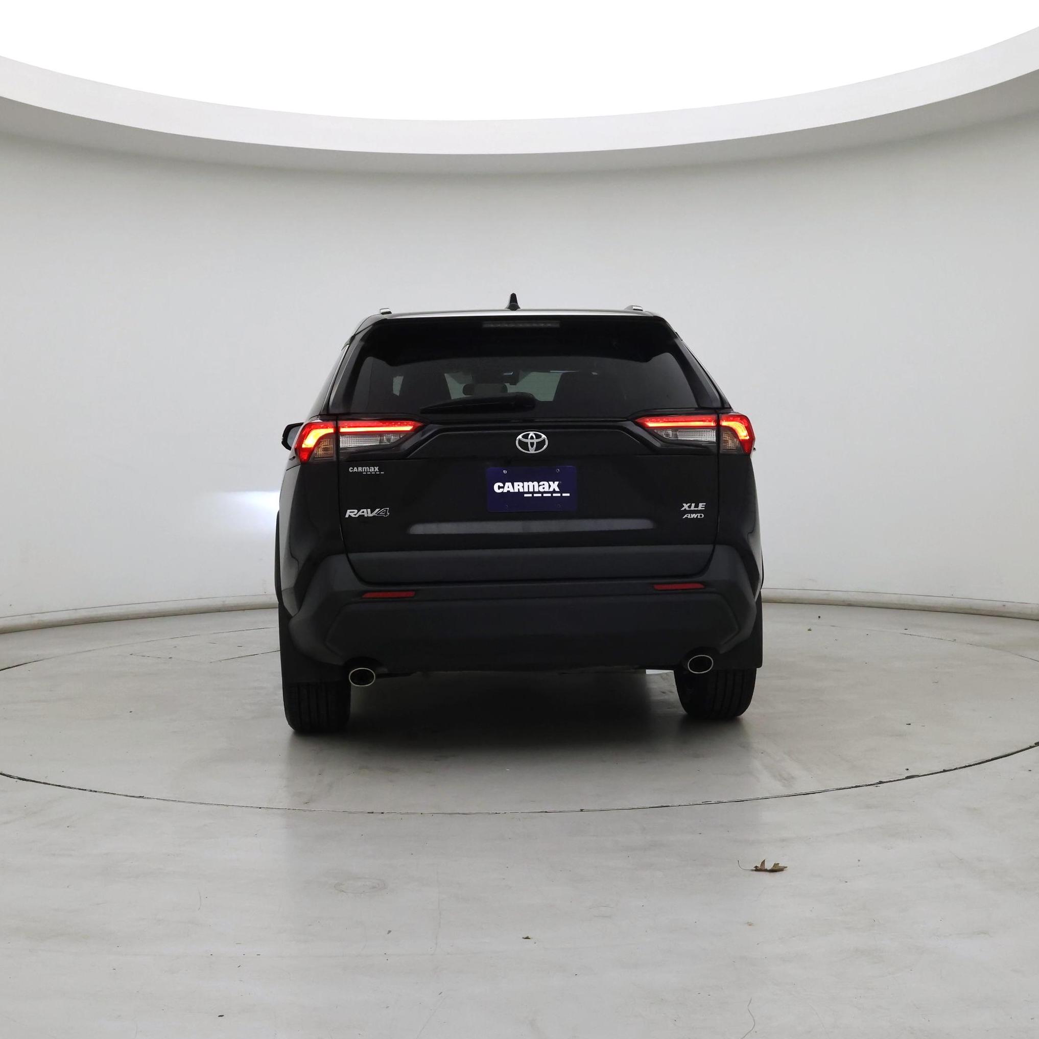 Thumbnail: 2023 Toyota RAV4 - 6