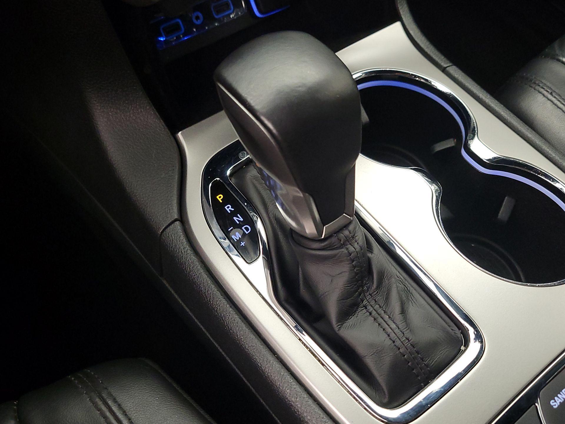 Thumbnail: 2018 Jeep Grand Cherokee - 18