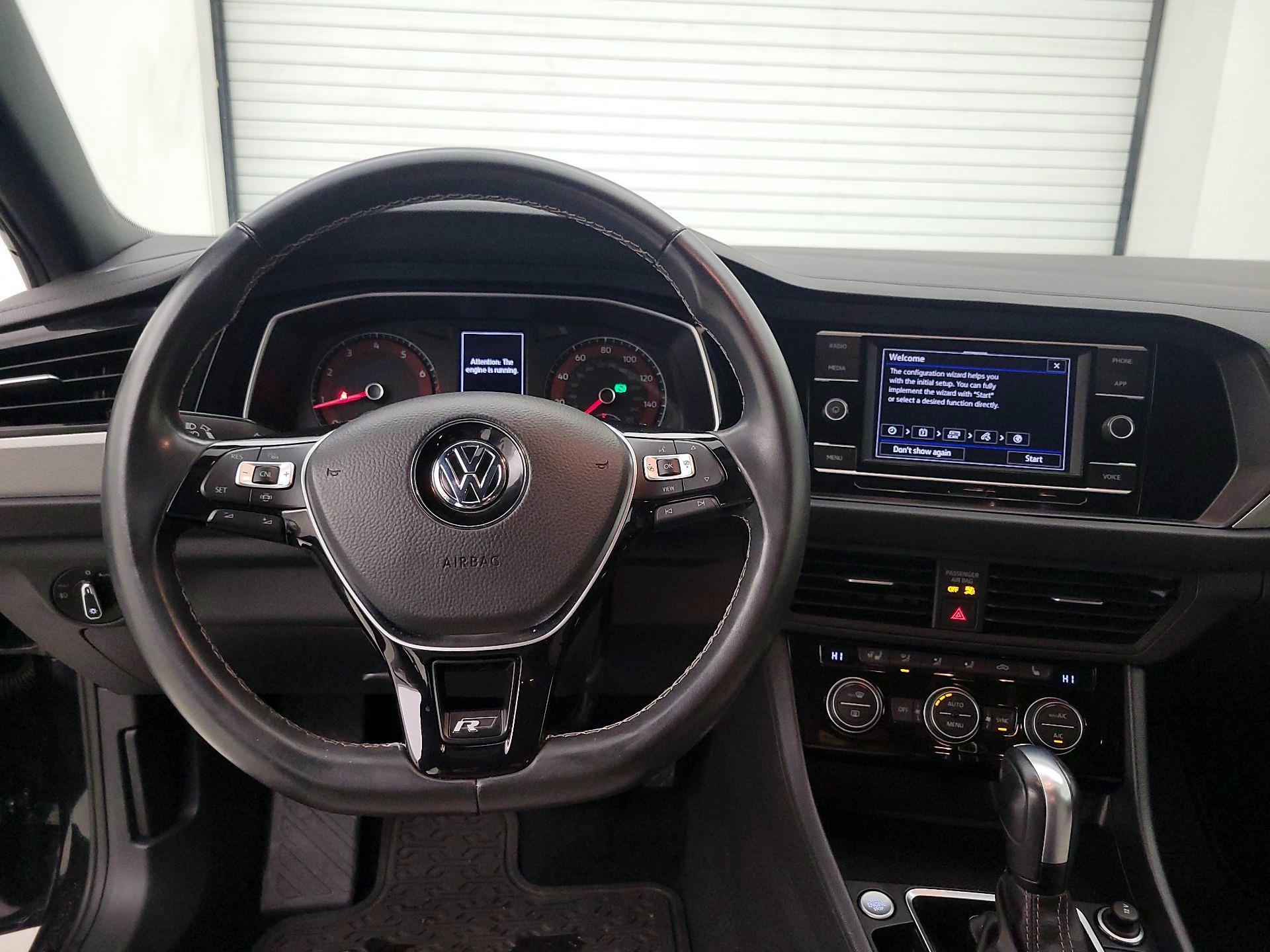 Thumbnail: 2021 Volkswagen Jetta - 10