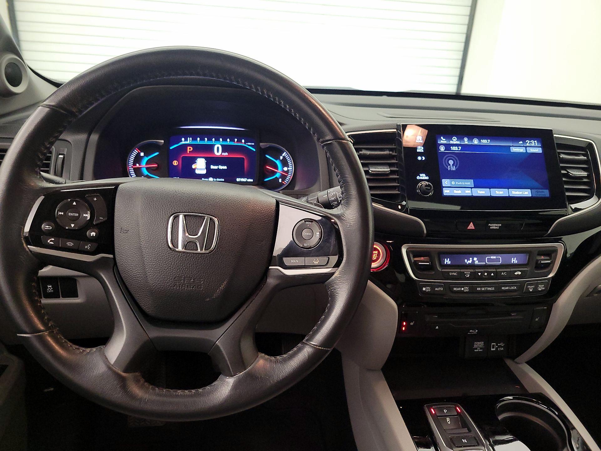 Thumbnail: 2020 Honda Pilot - 10