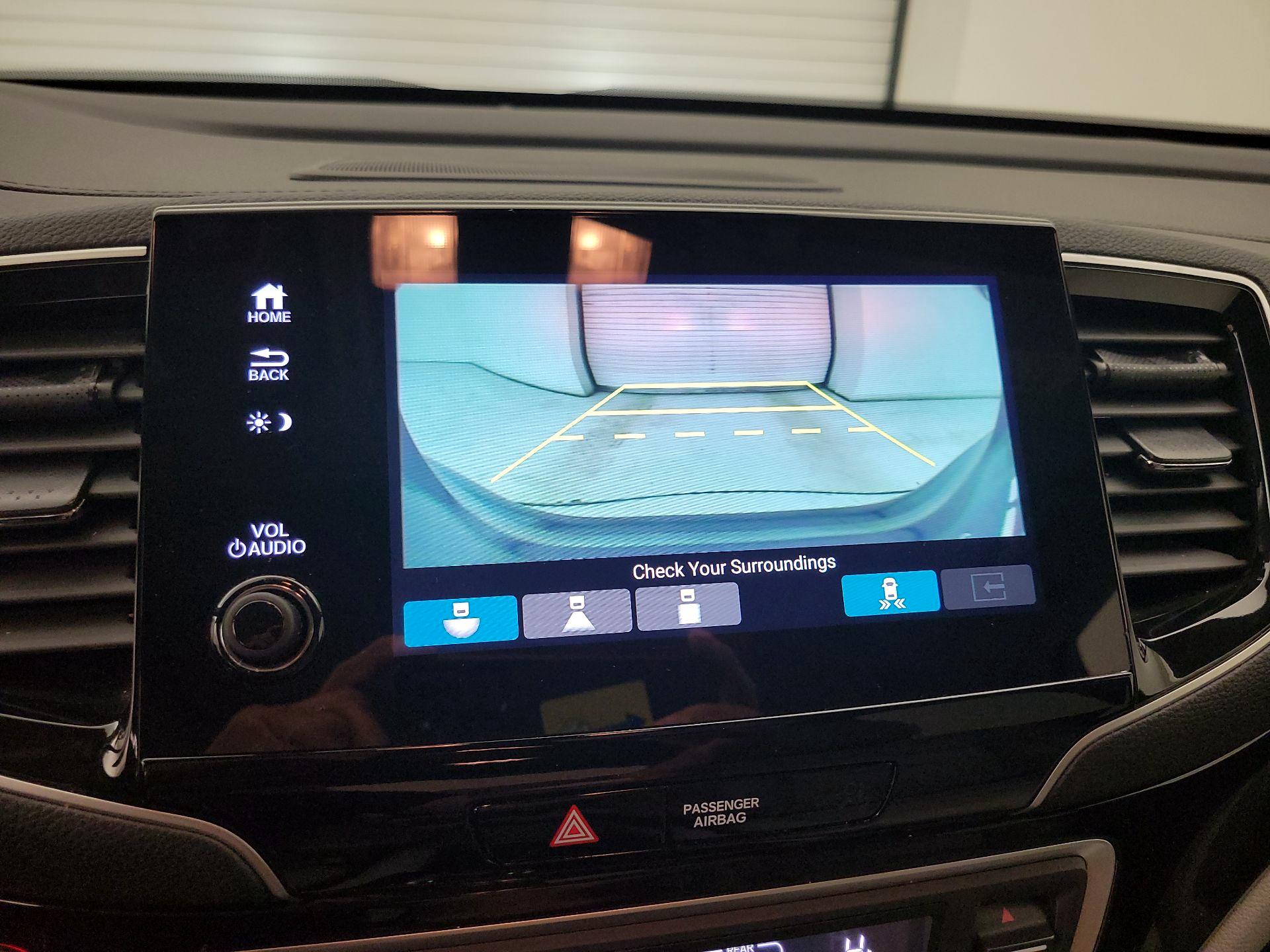 Thumbnail: 2020 Honda Pilot - 14