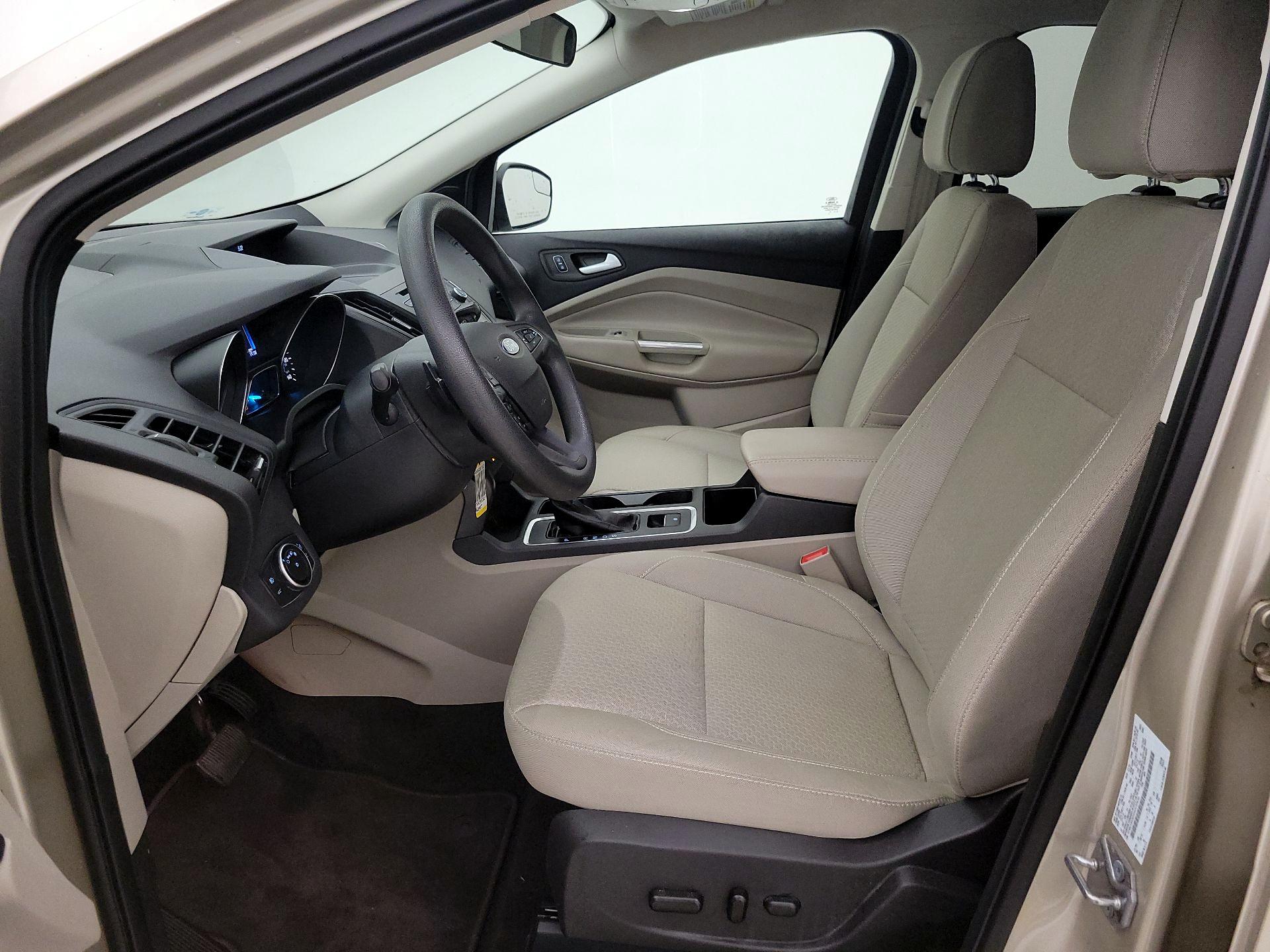 Thumbnail: 2017 Ford Escape - 11