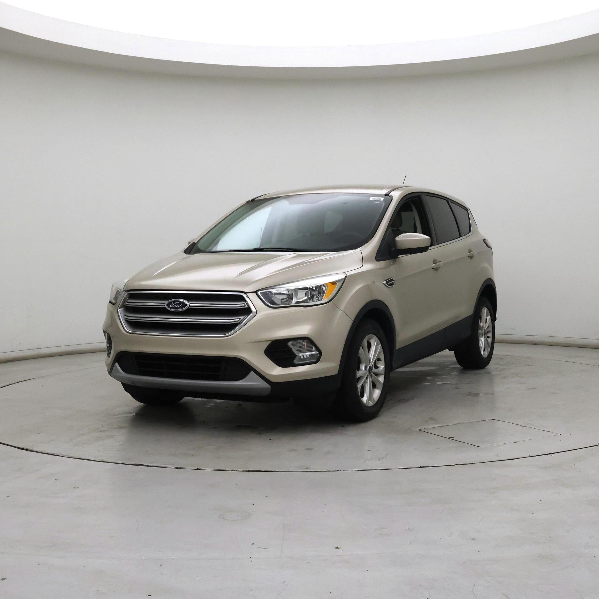 Thumbnail: 2017 Ford Escape - 4