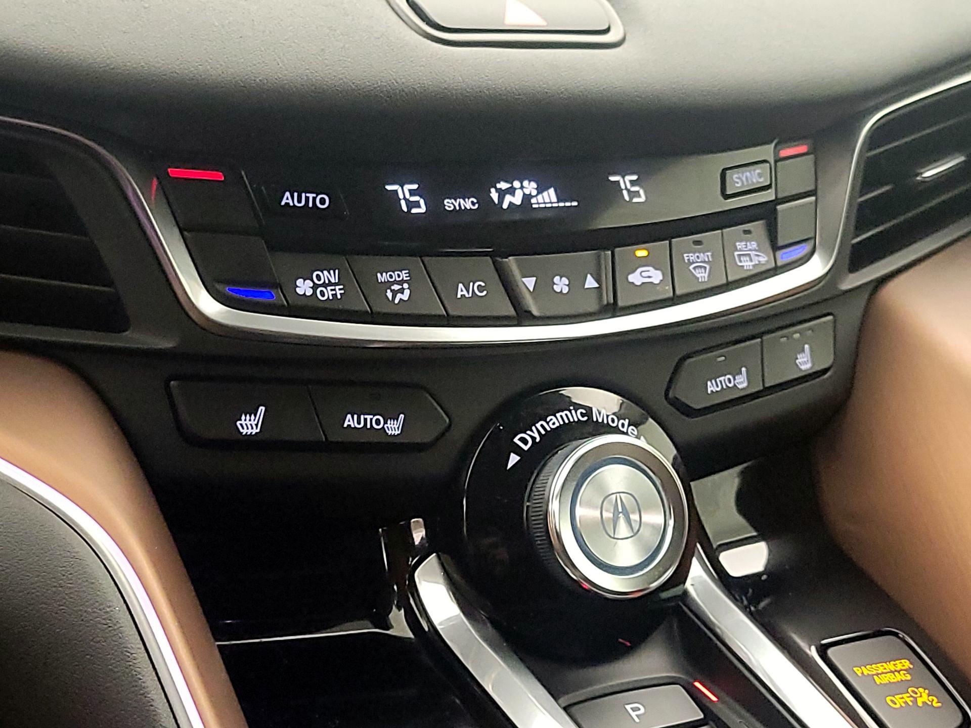 Thumbnail: 2022 Acura TLX - 17