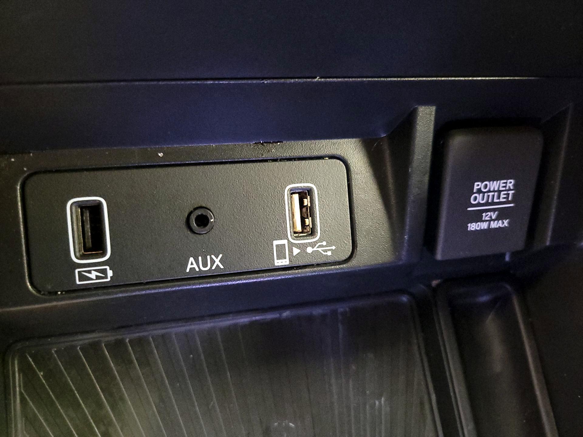 Thumbnail: 2022 Acura TLX - 19