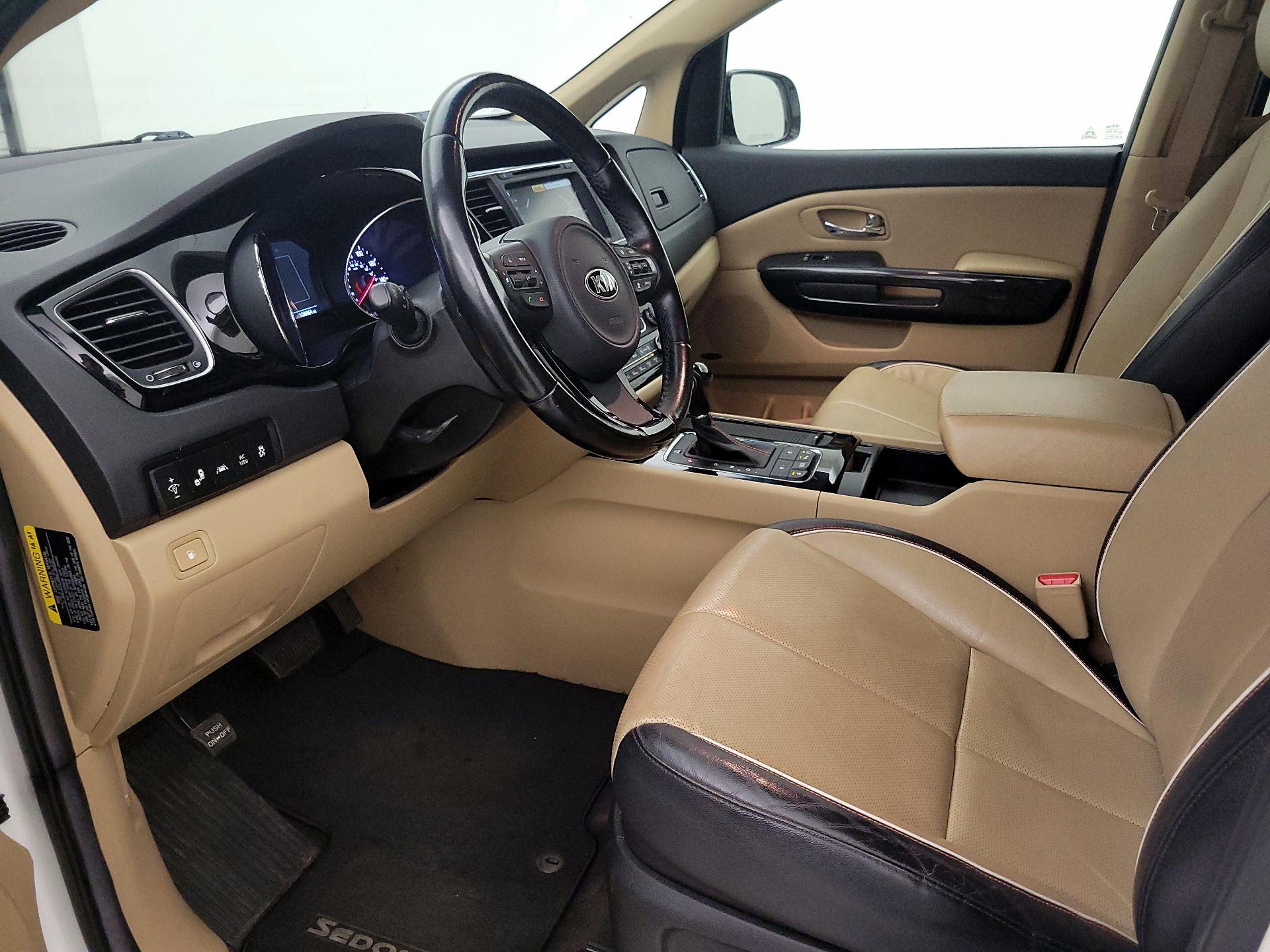 Thumbnail: 2016 Kia Sedona - 11