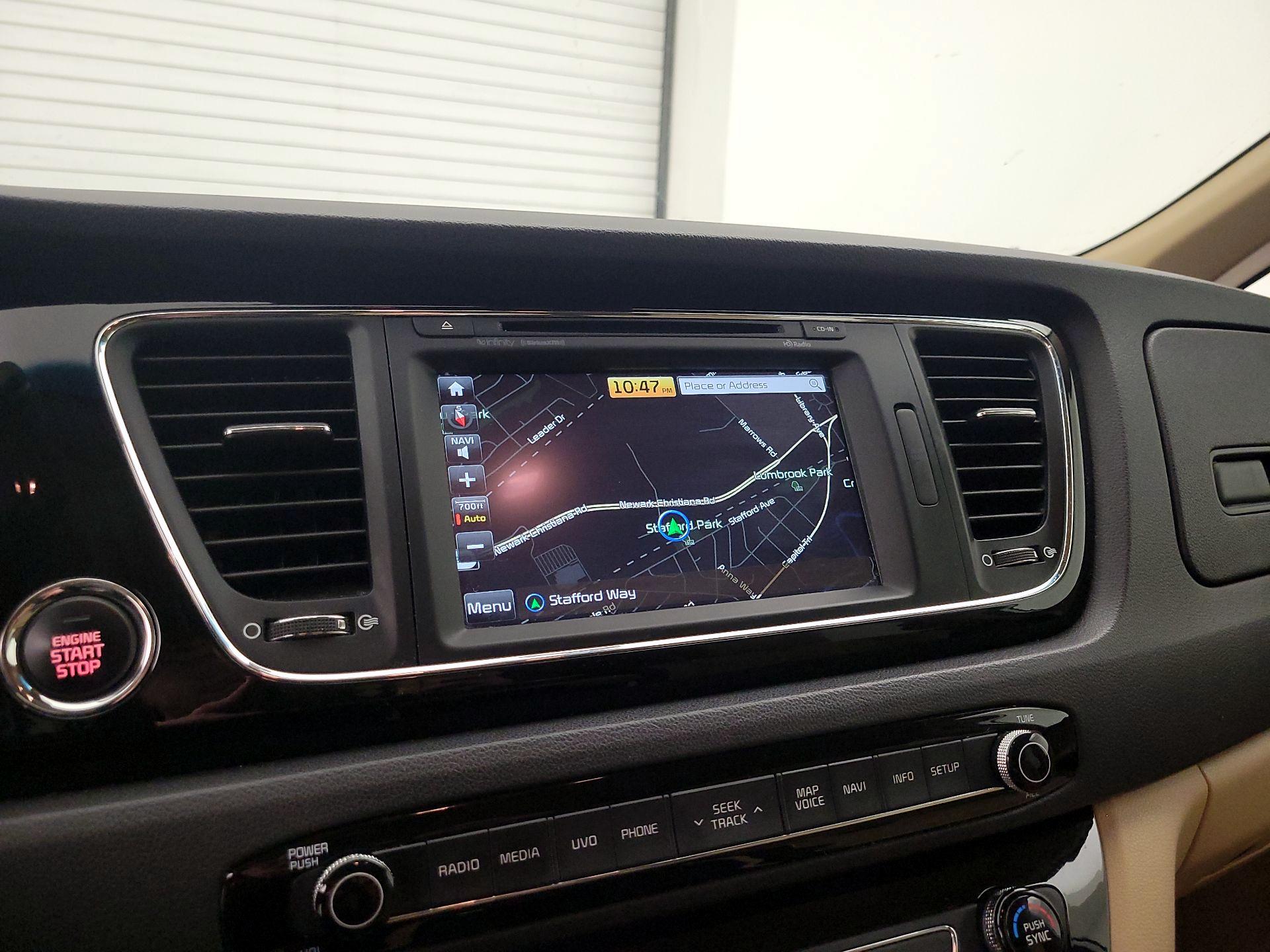 Thumbnail: 2016 Kia Sedona - 15