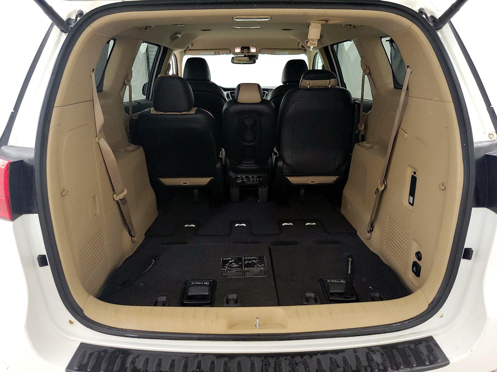 Thumbnail: 2016 Kia Sedona - 19