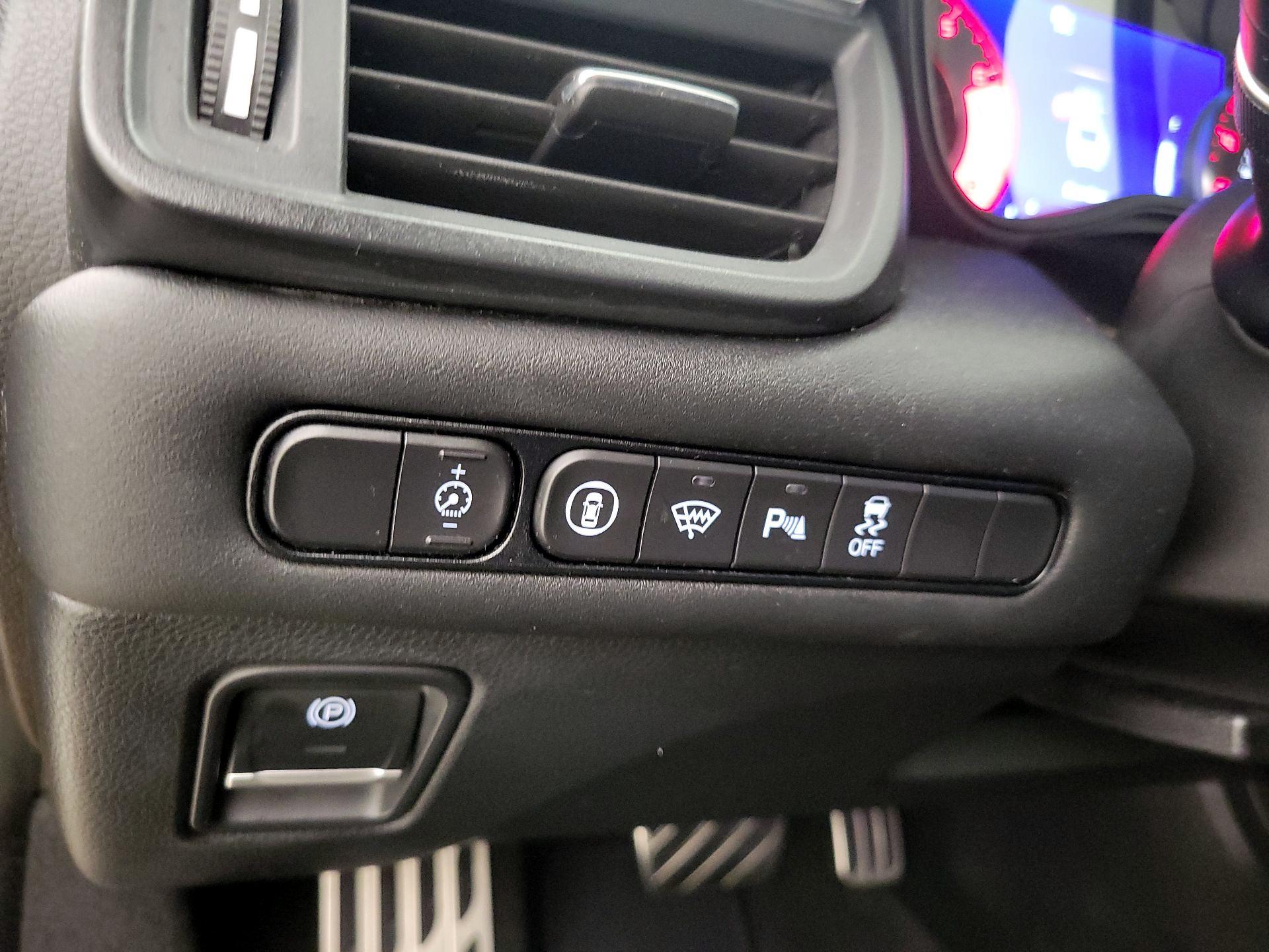 Thumbnail: 2022 Acura TLX - 13