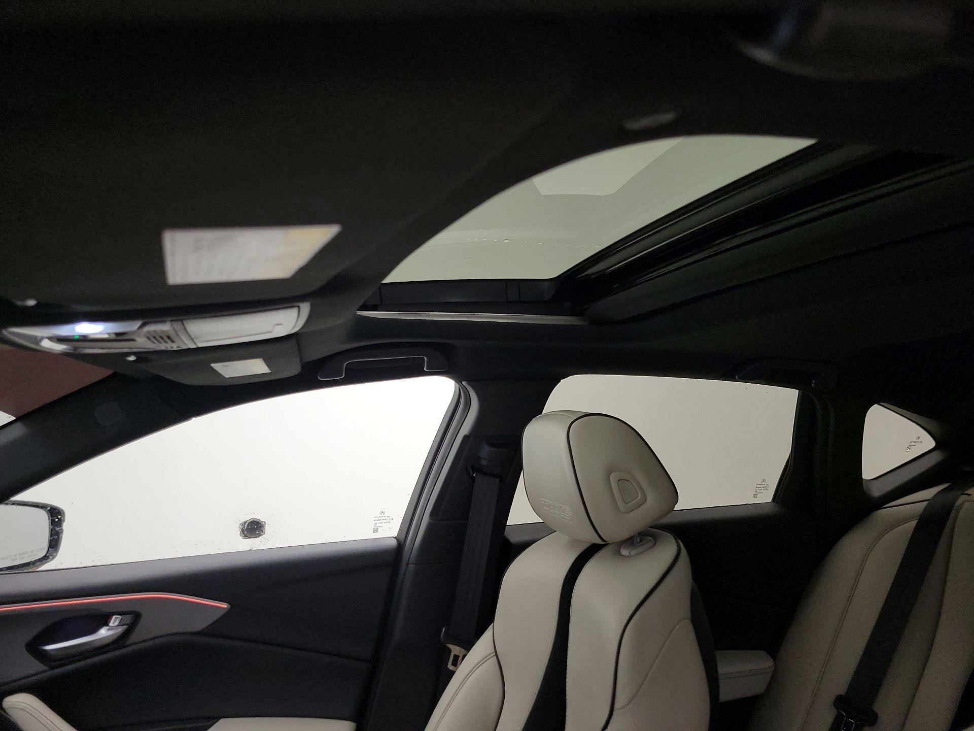 Thumbnail: 2022 Acura TLX - 19