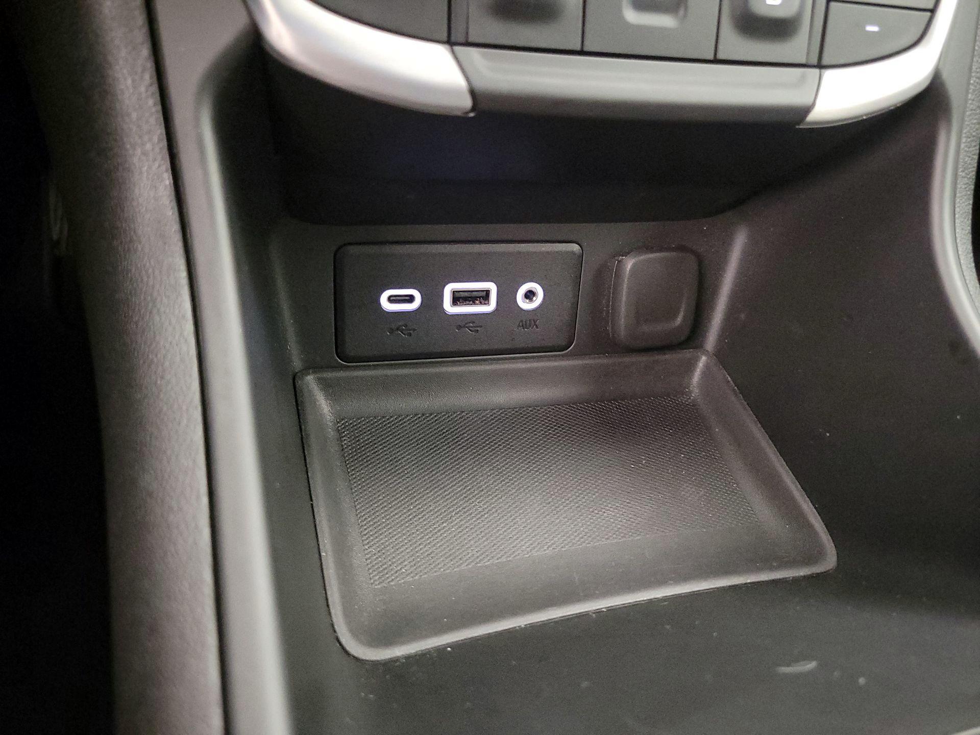 Thumbnail: 2022 GMC Terrain - 18