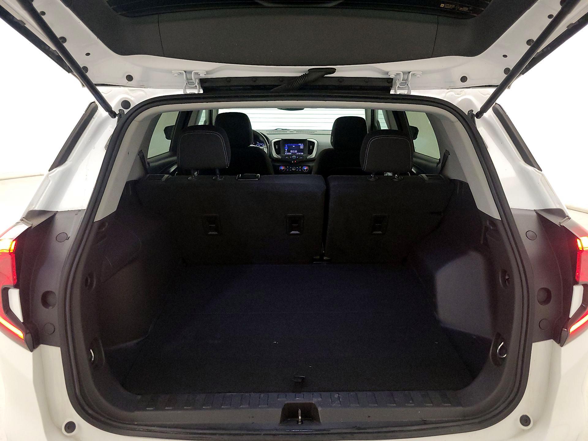 Thumbnail: 2022 GMC Terrain - 20