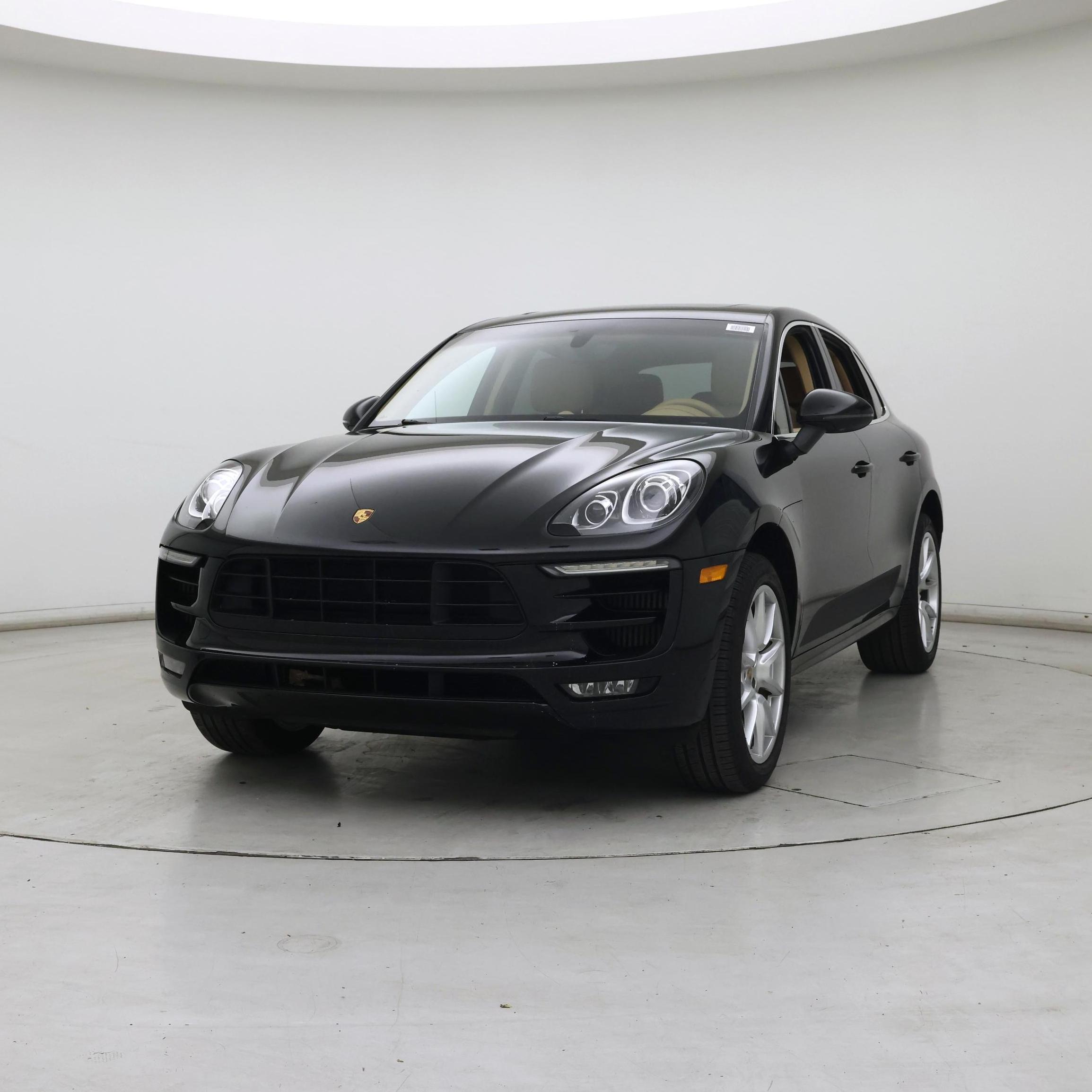 Thumbnail: 2015 Porsche Macan - 4