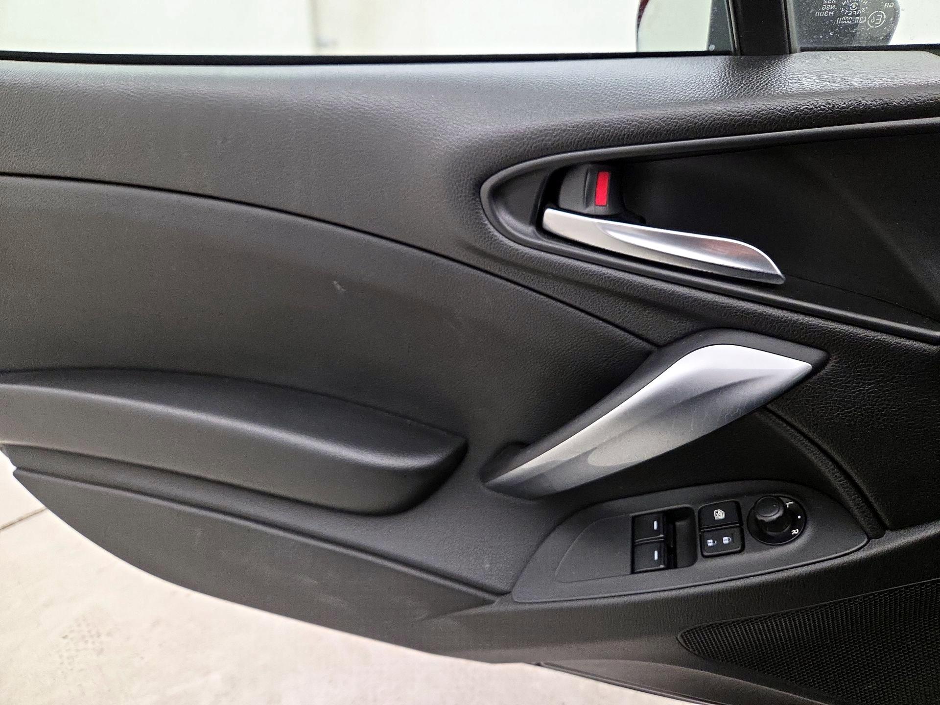 Thumbnail: 2020 Fiat 124 Spider - 10