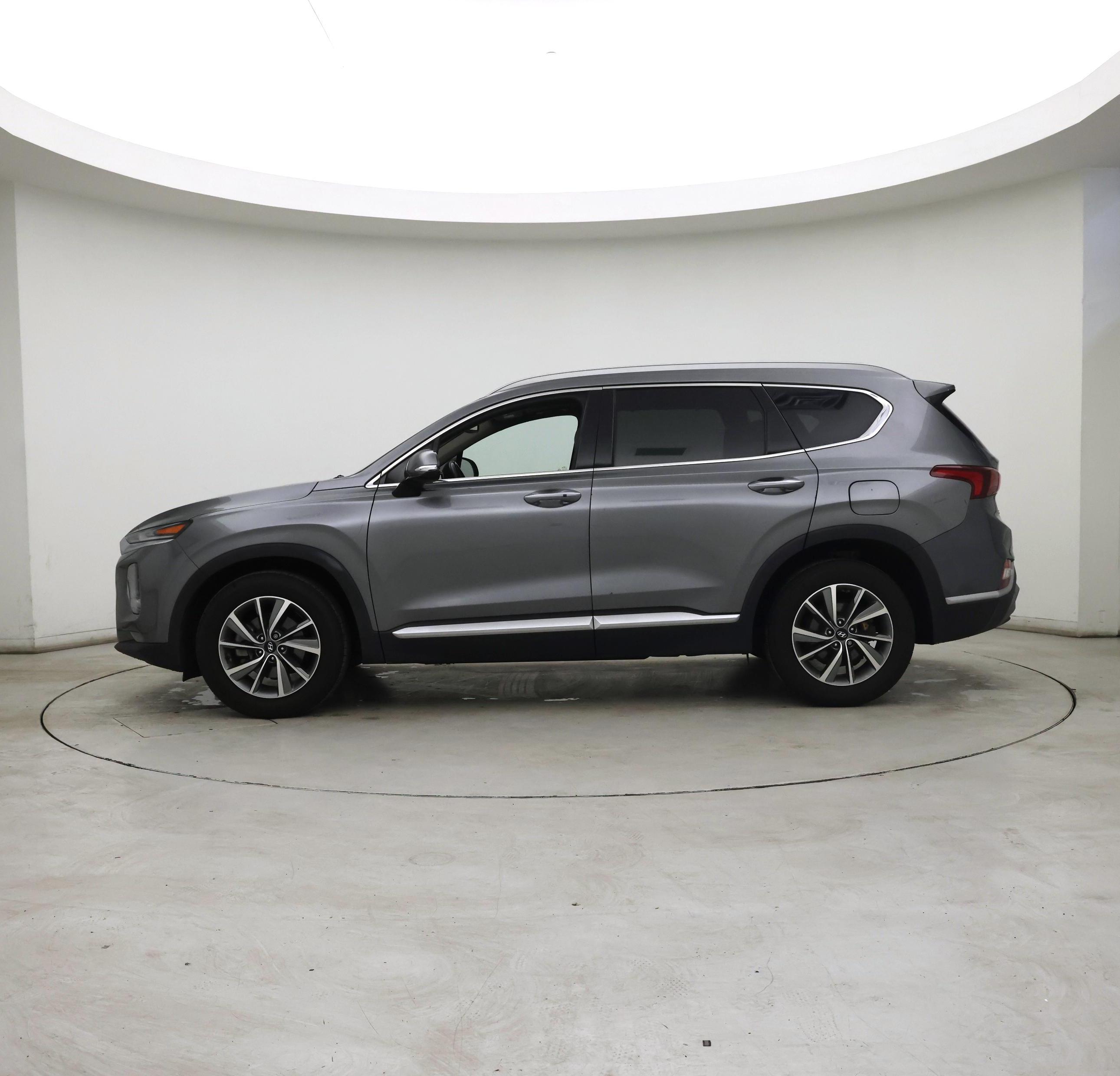 Thumbnail: 2019 Hyundai Santa Fe - 3