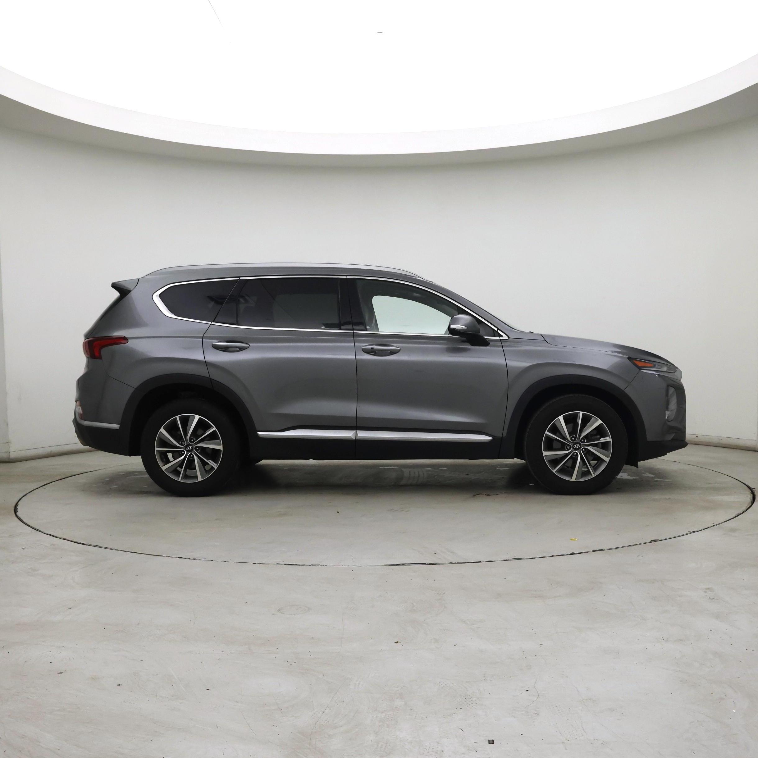 Thumbnail: 2019 Hyundai Santa Fe - 7