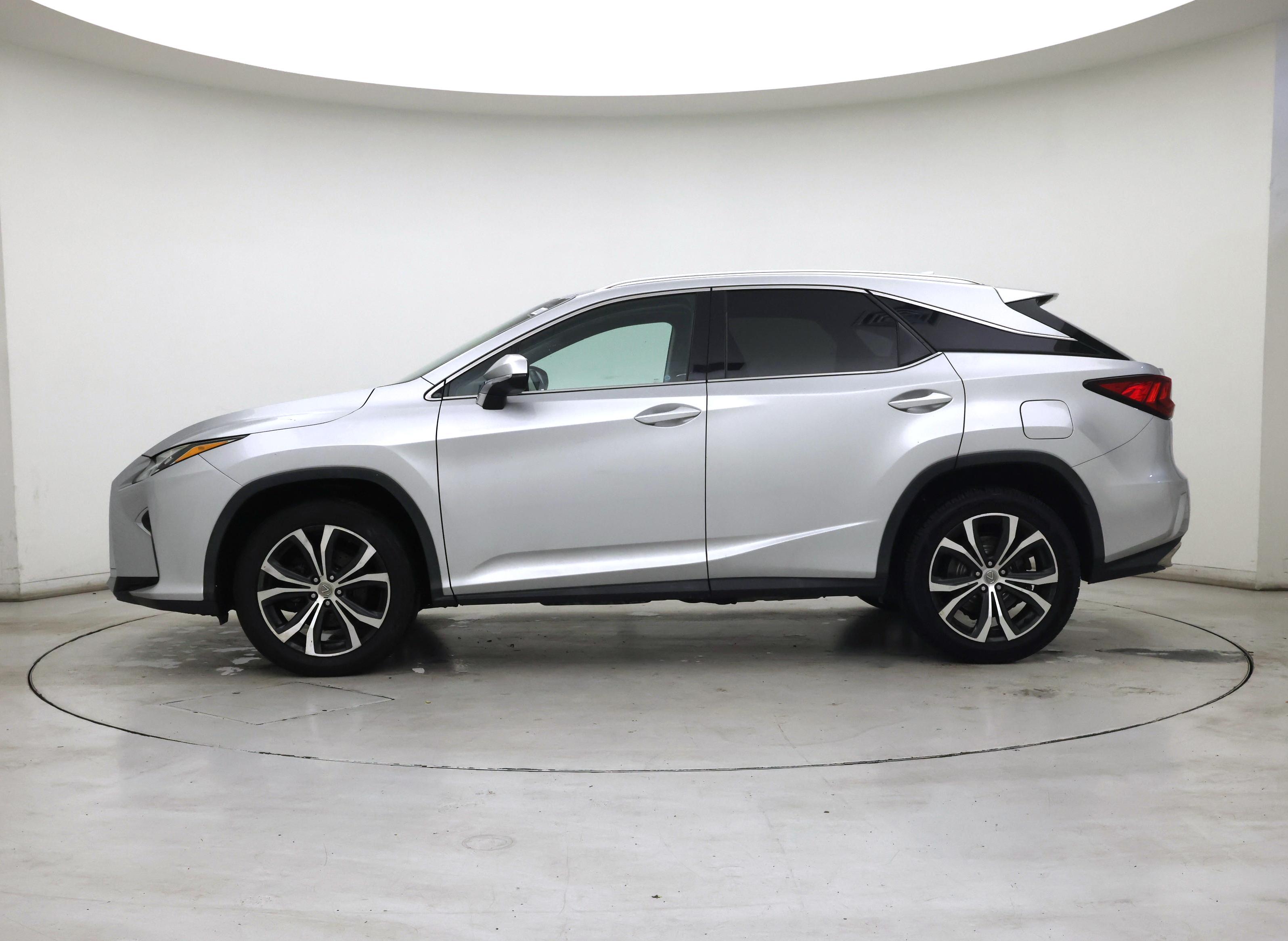 Thumbnail: 2016 Lexus RX - 3
