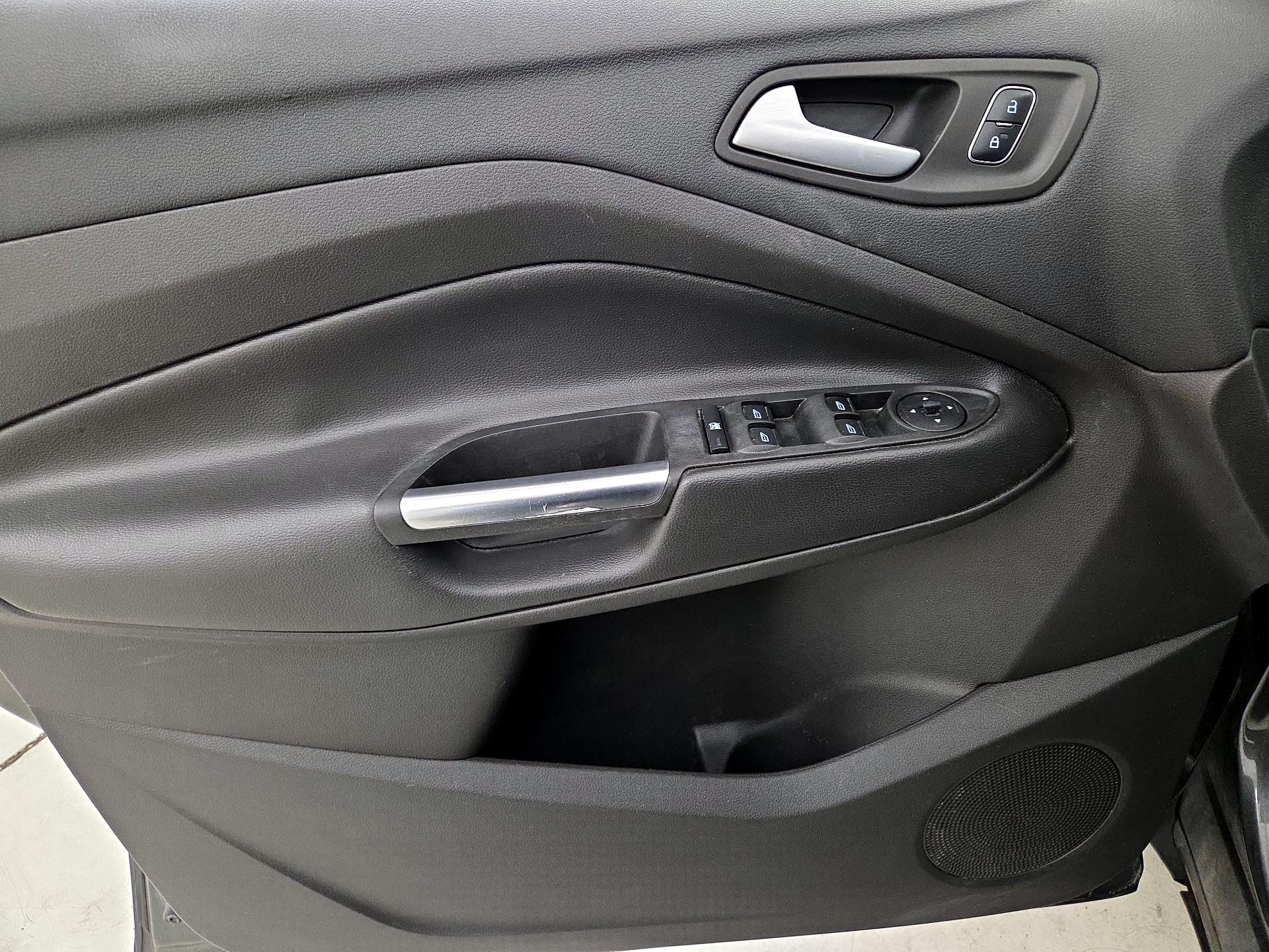 Thumbnail: 2017 Ford Escape - 12