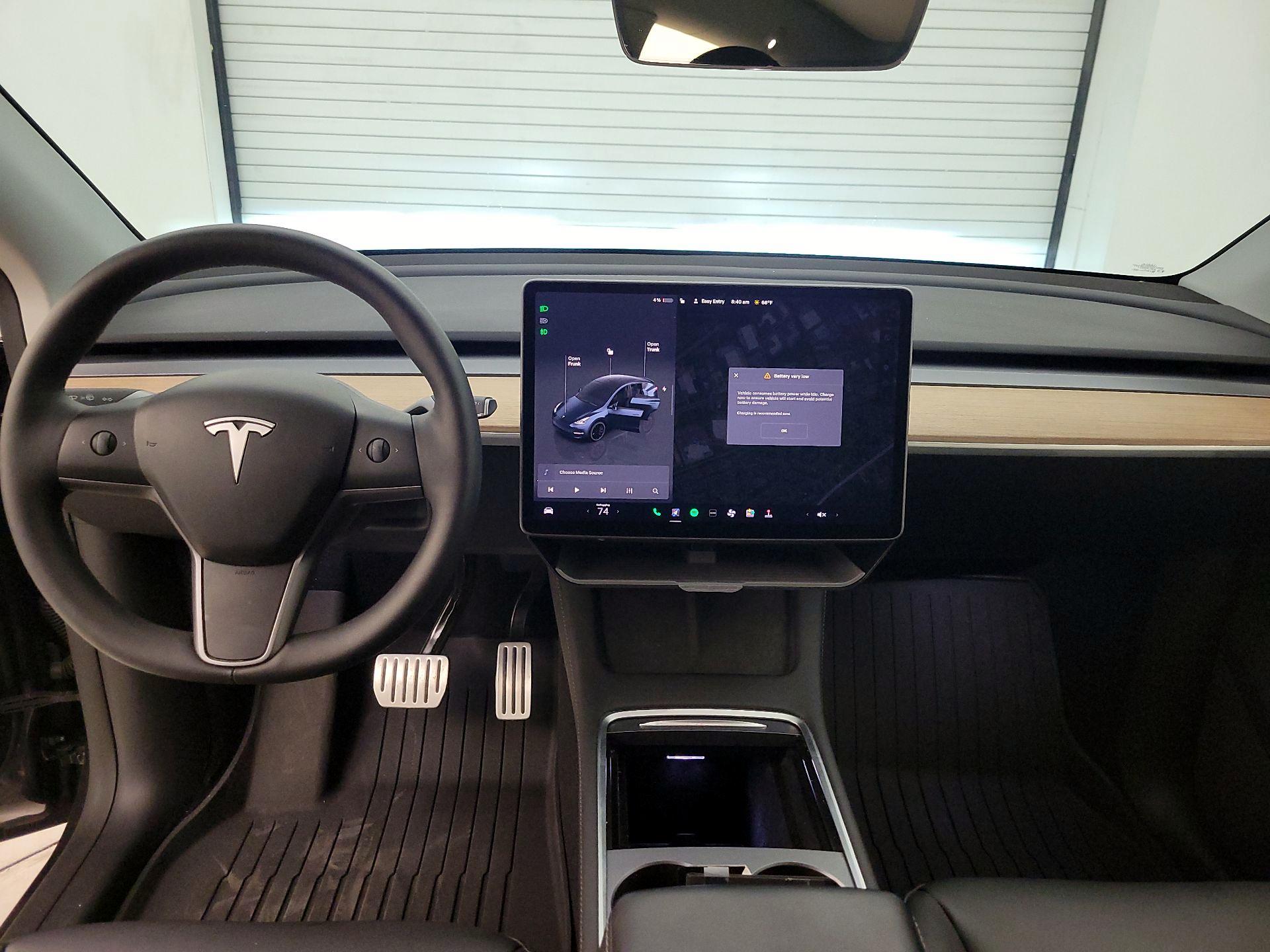 Thumbnail: 2025 Tesla Model Y - 9