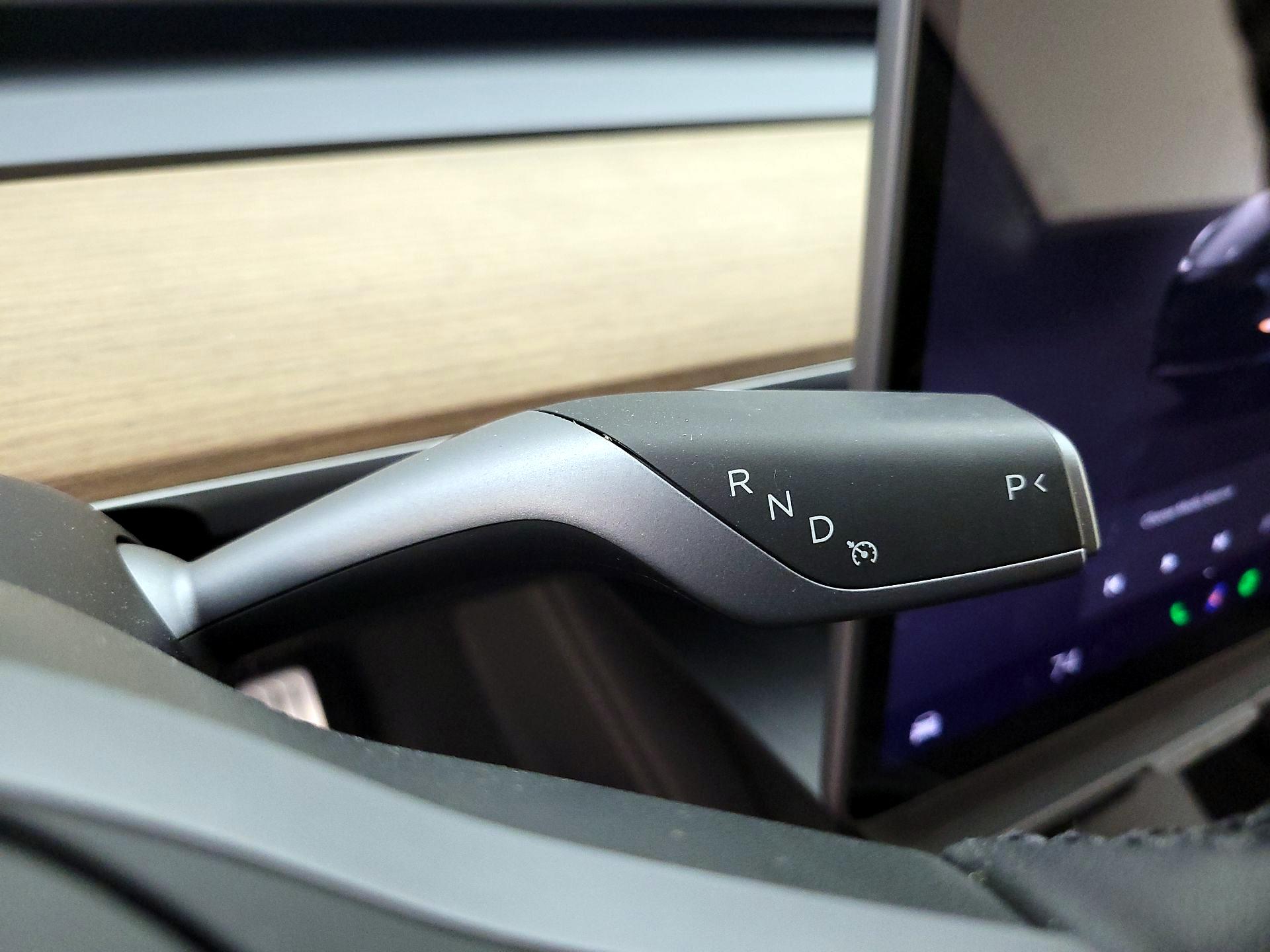 Thumbnail: 2025 Tesla Model Y - 17