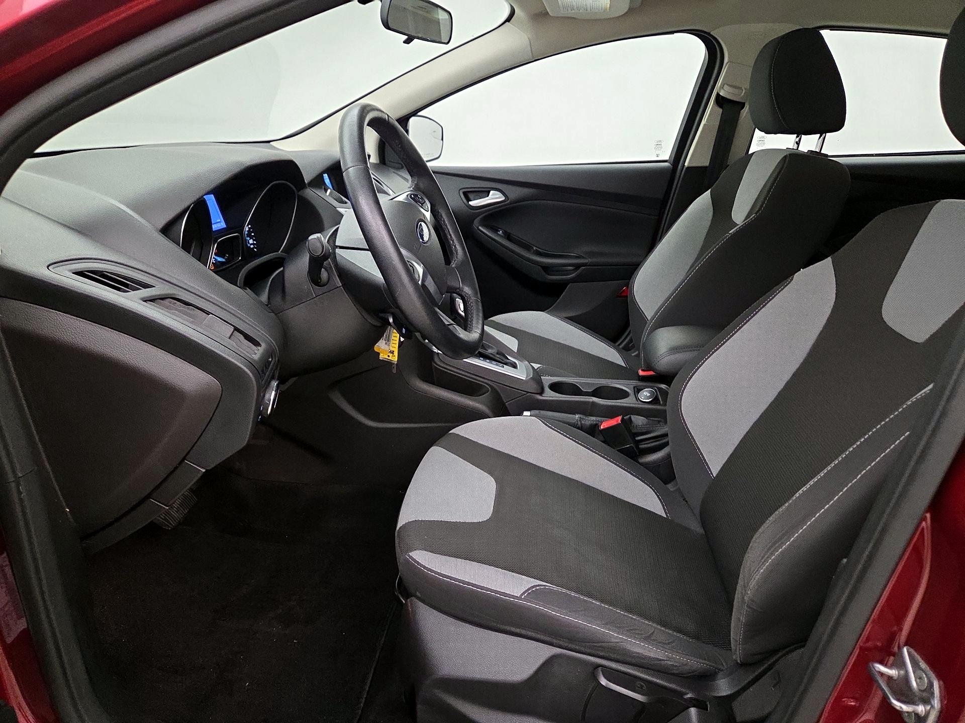 Thumbnail: 2014 Ford Focus - 11