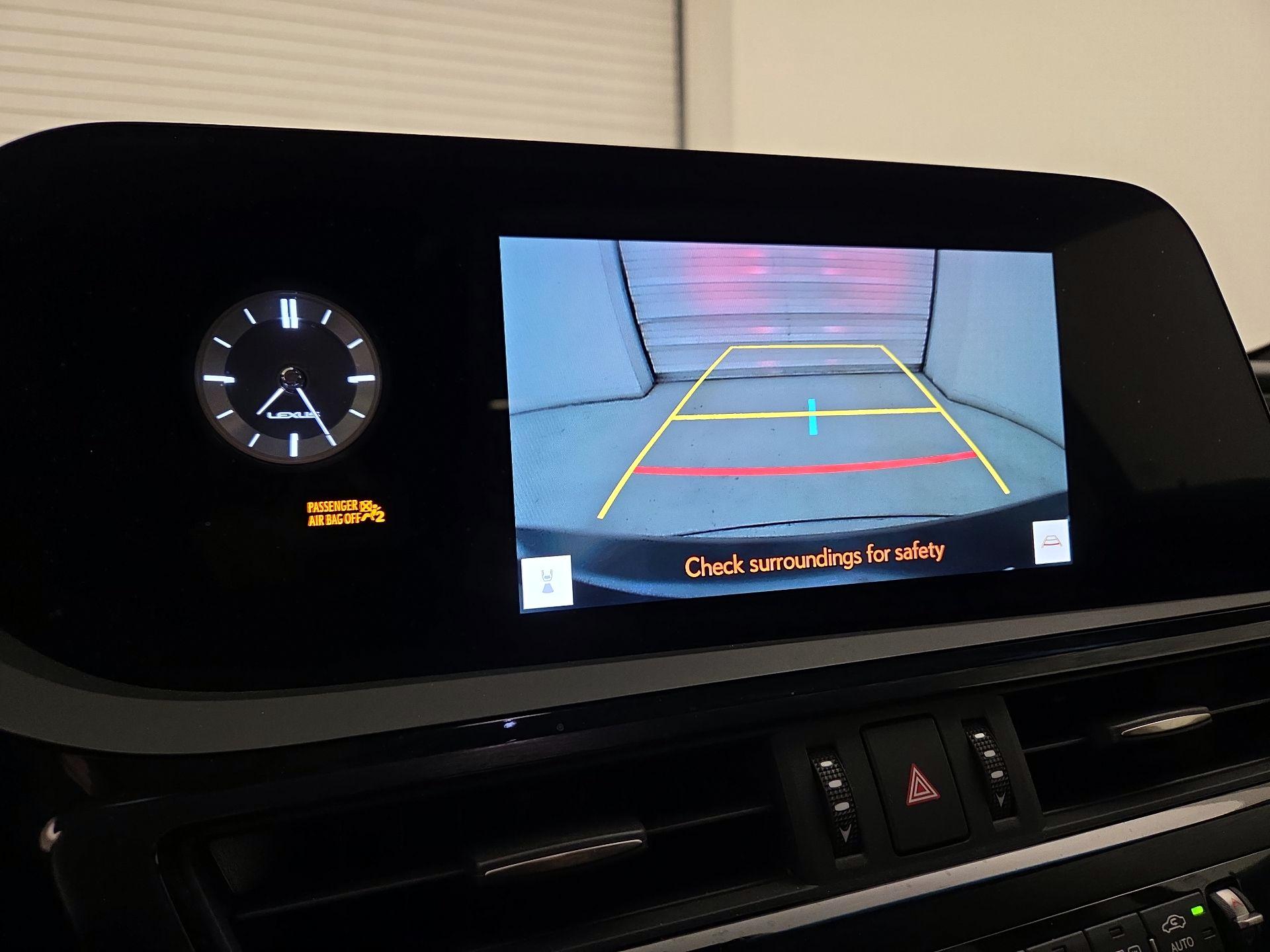 Thumbnail: 2023 Lexus ES - 13