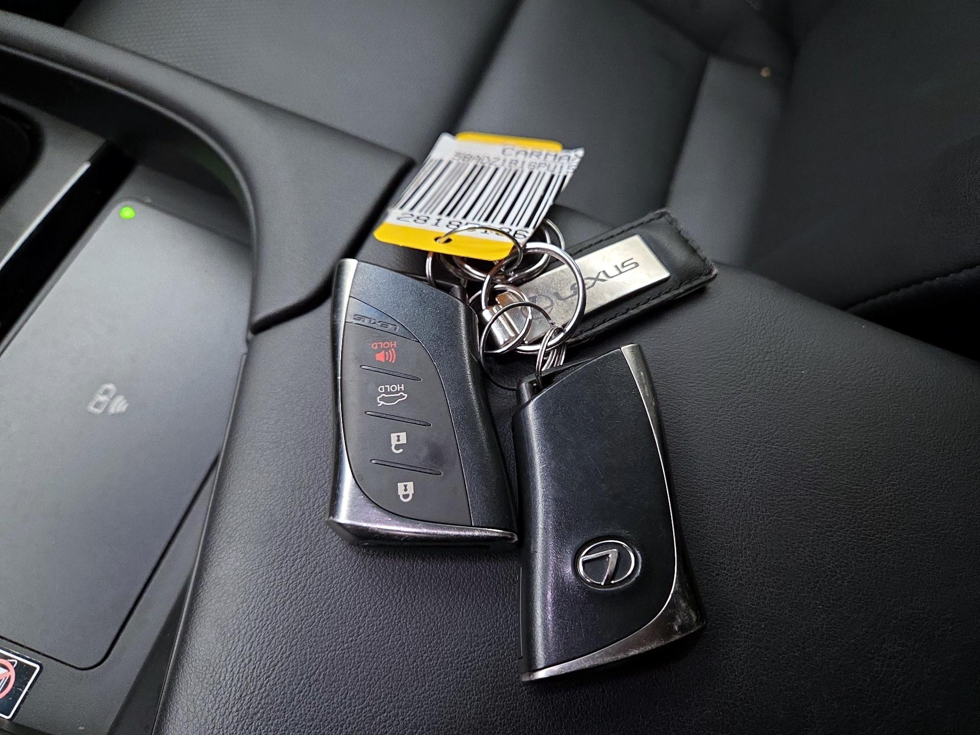 Thumbnail: 2023 Lexus ES - 20