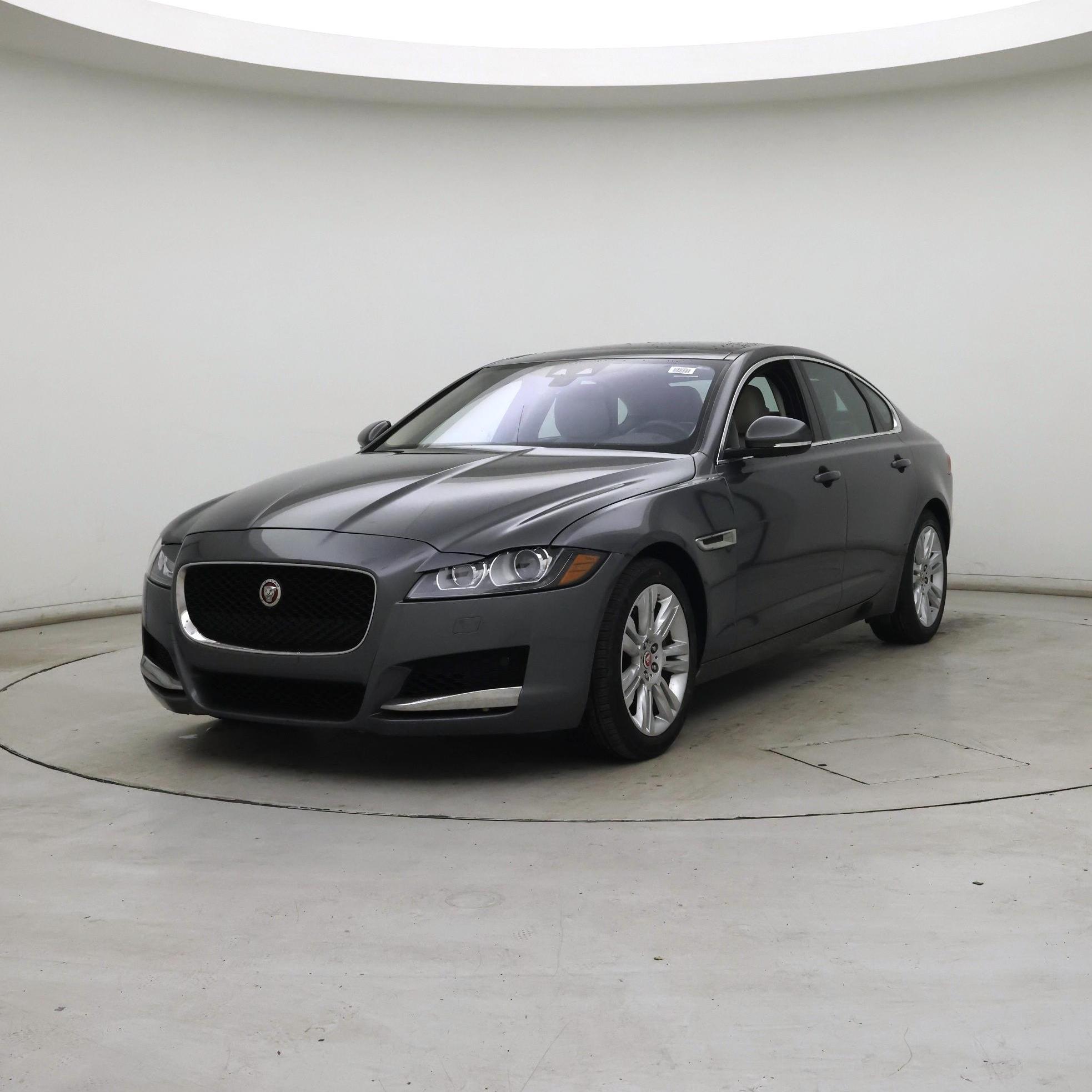 Thumbnail: 2017 Jaguar XF - 4