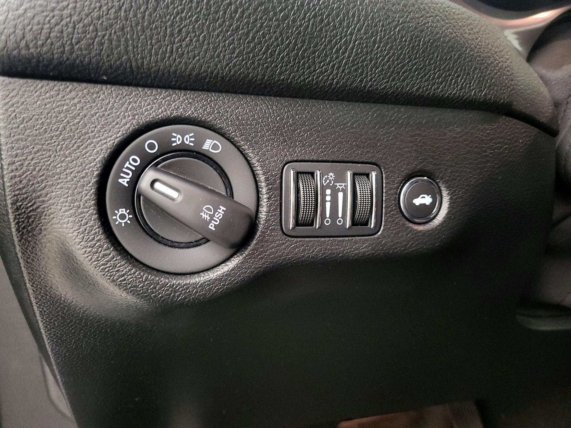 Thumbnail: 2022 Dodge Challenger - 13