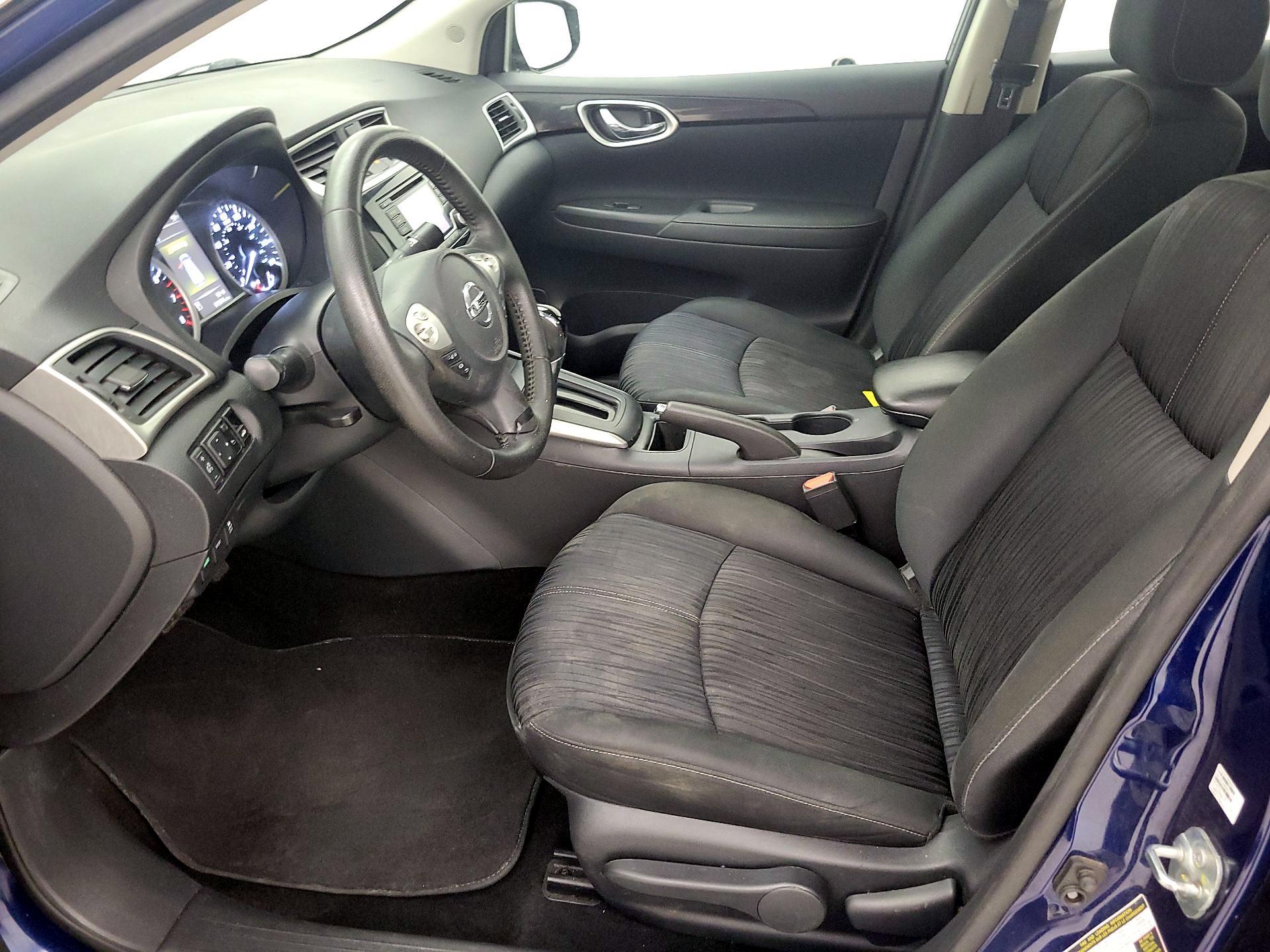 Thumbnail: 2018 Nissan Sentra - 11