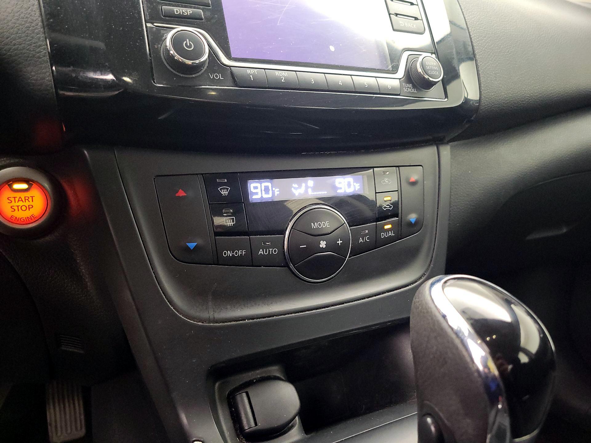 Thumbnail: 2018 Nissan Sentra - 16