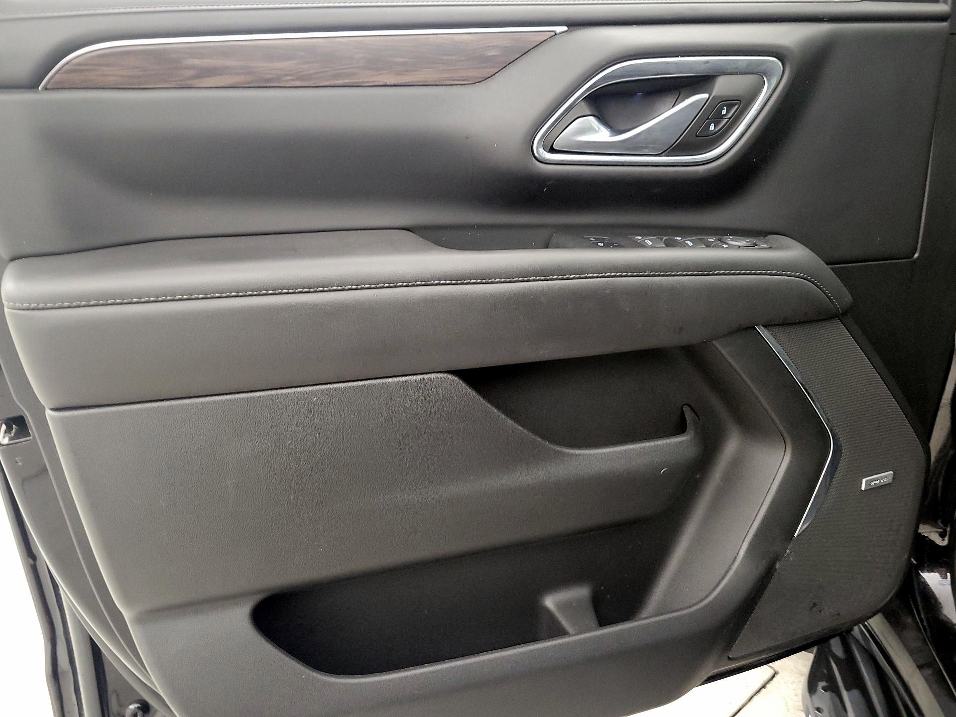 Thumbnail: 2022 Chevrolet Tahoe - 12