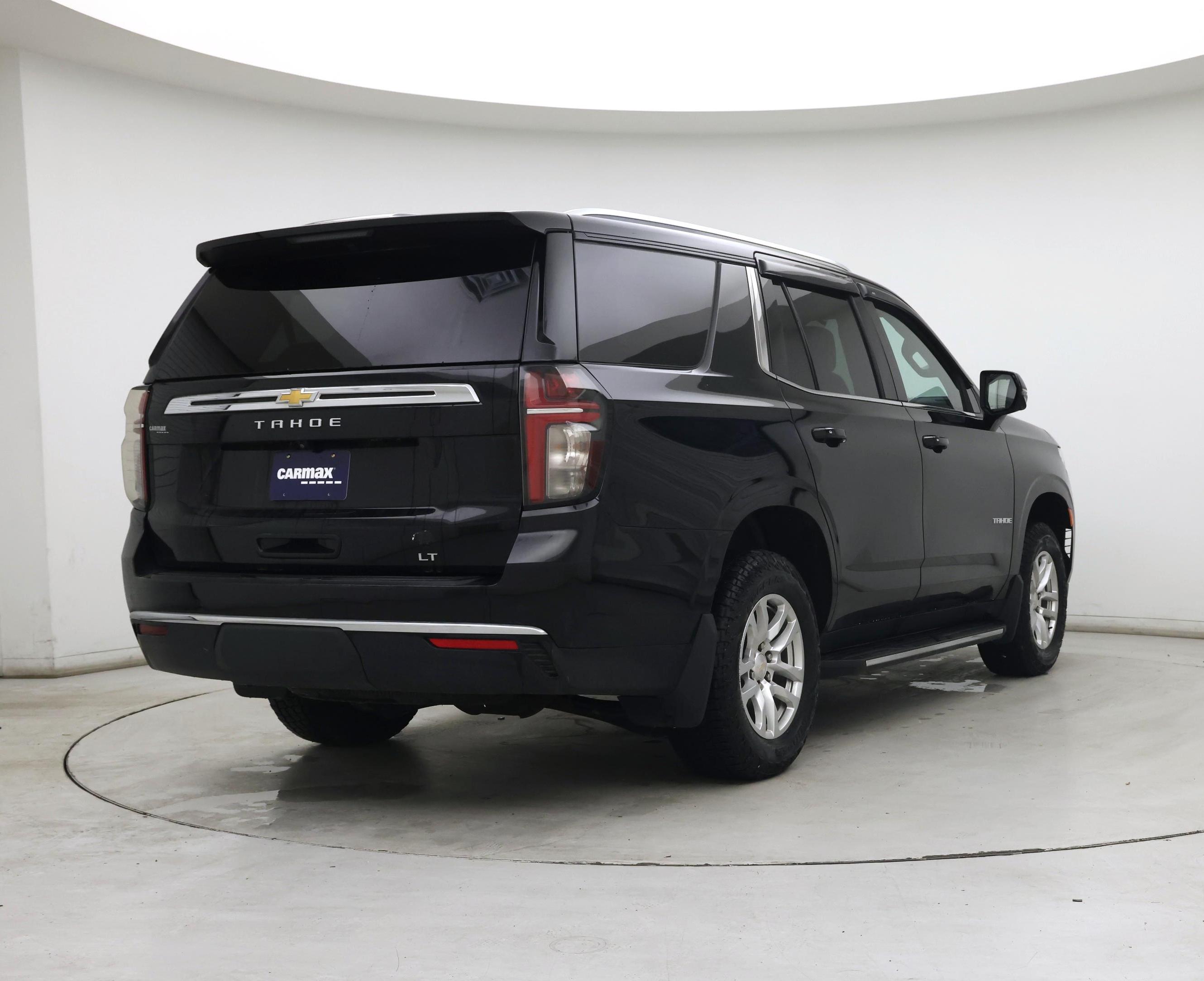 Thumbnail: 2022 Chevrolet Tahoe - 8