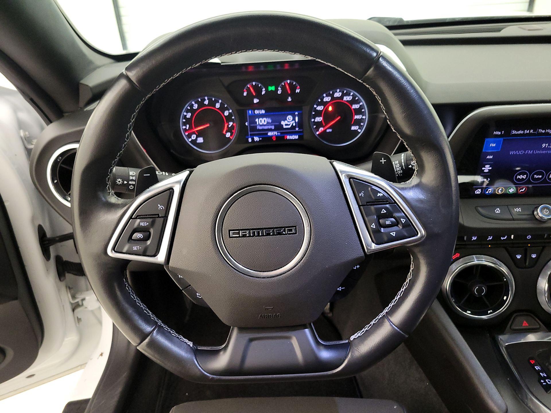 Thumbnail: 2019 Chevrolet Camaro - 10