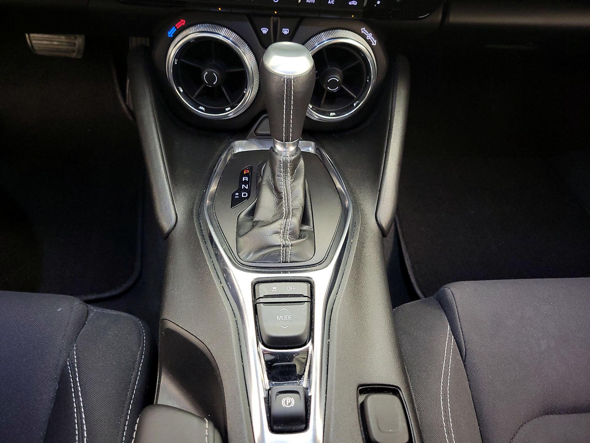 Thumbnail: 2019 Chevrolet Camaro - 16