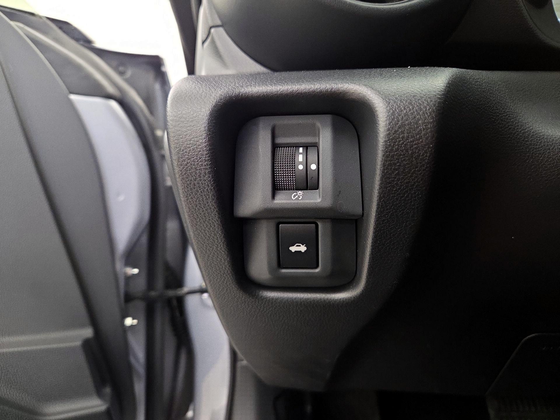 Thumbnail: 2025 Toyota GR86 - 13