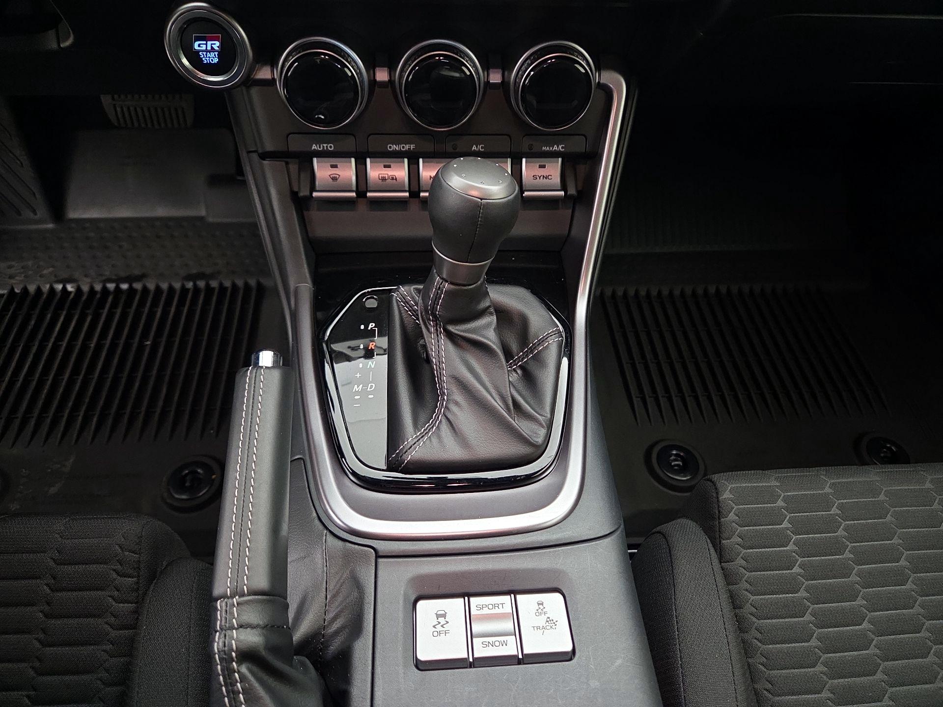 Thumbnail: 2025 Toyota GR86 - 17