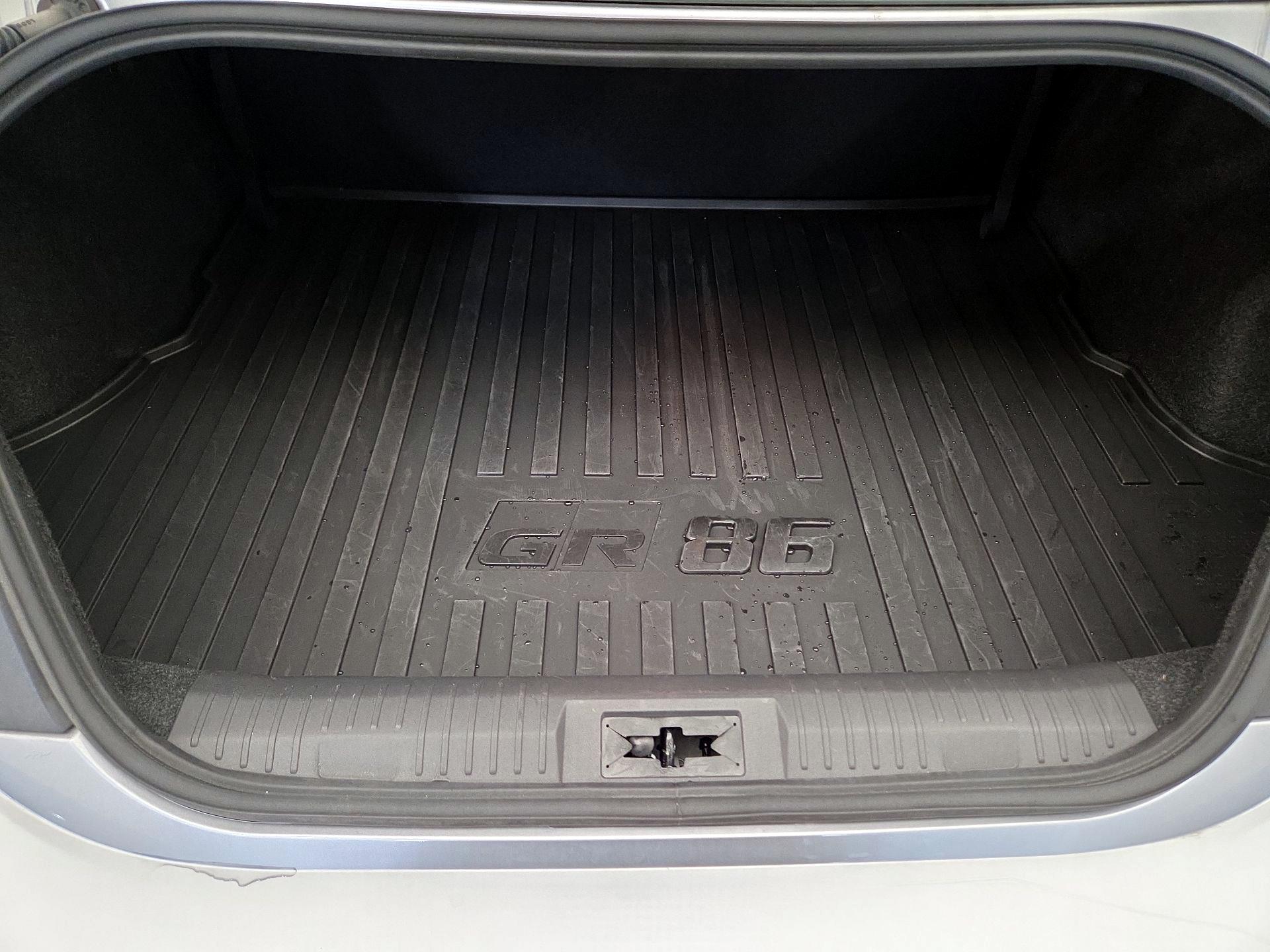 Thumbnail: 2025 Toyota GR86 - 20