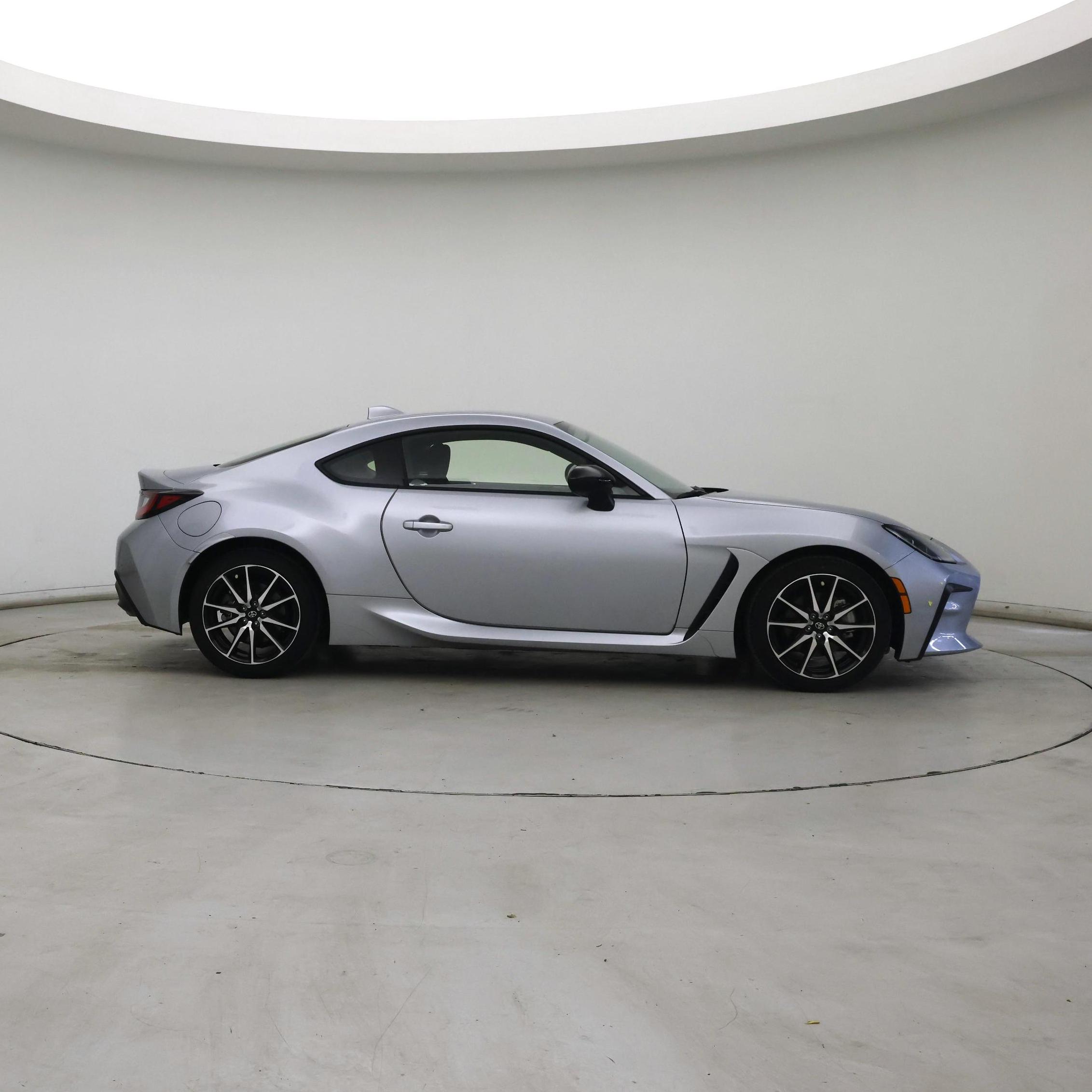 Thumbnail: 2025 Toyota GR86 - 7