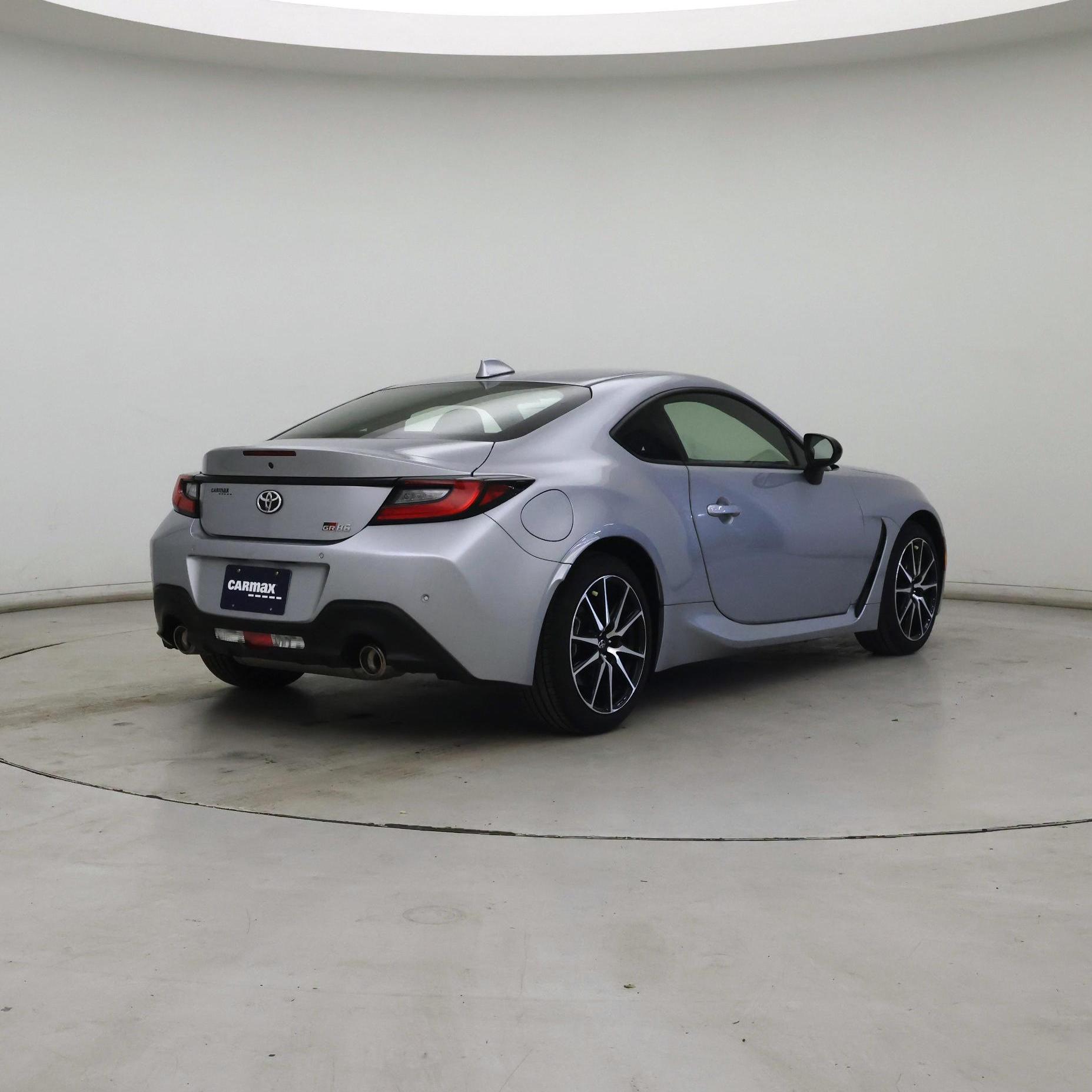 Thumbnail: 2025 Toyota GR86 - 8