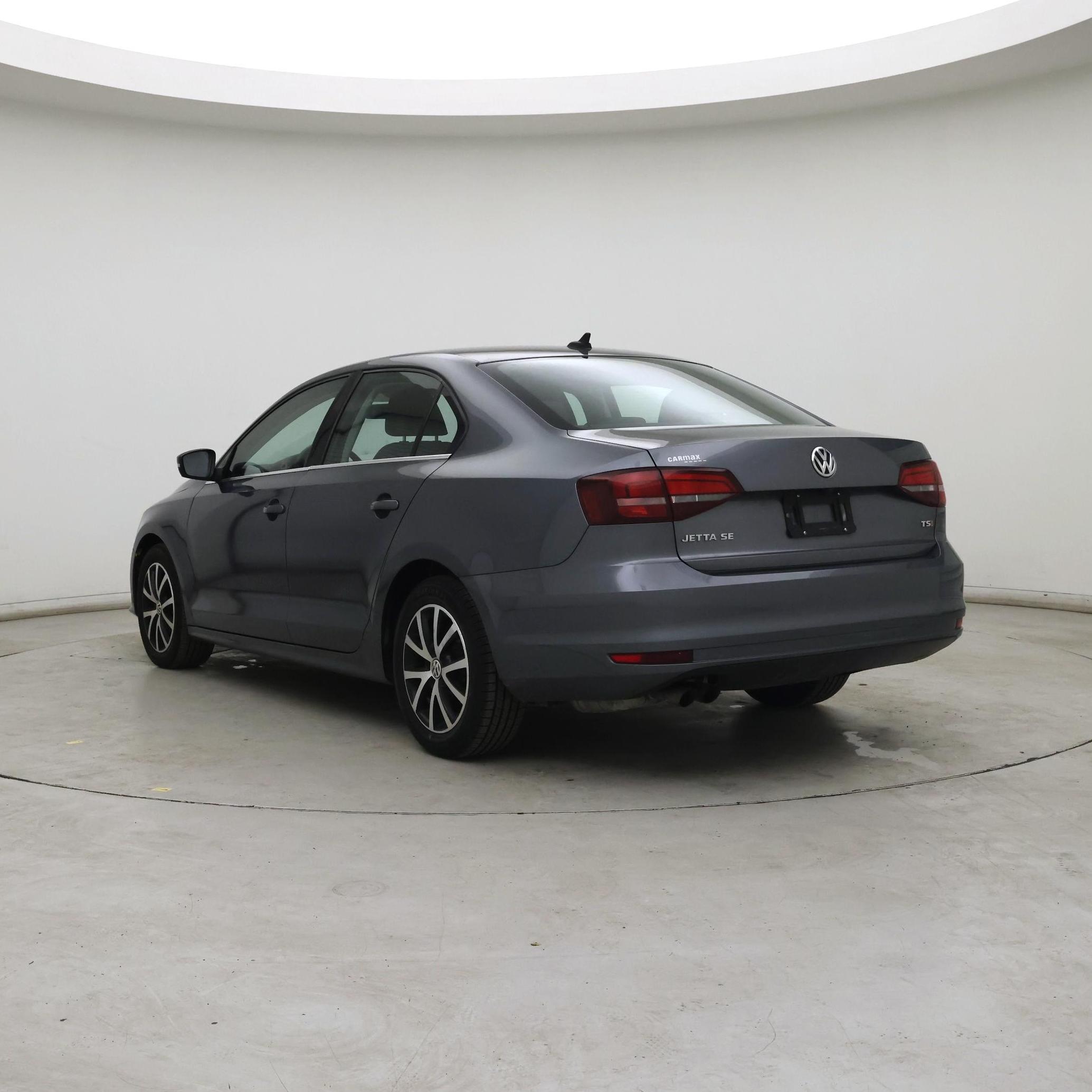 Thumbnail: 2017 Volkswagen Jetta - 2