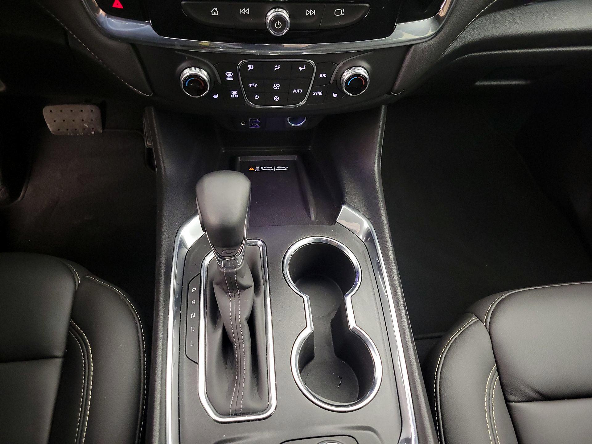 Thumbnail: 2023 Chevrolet Traverse - 17