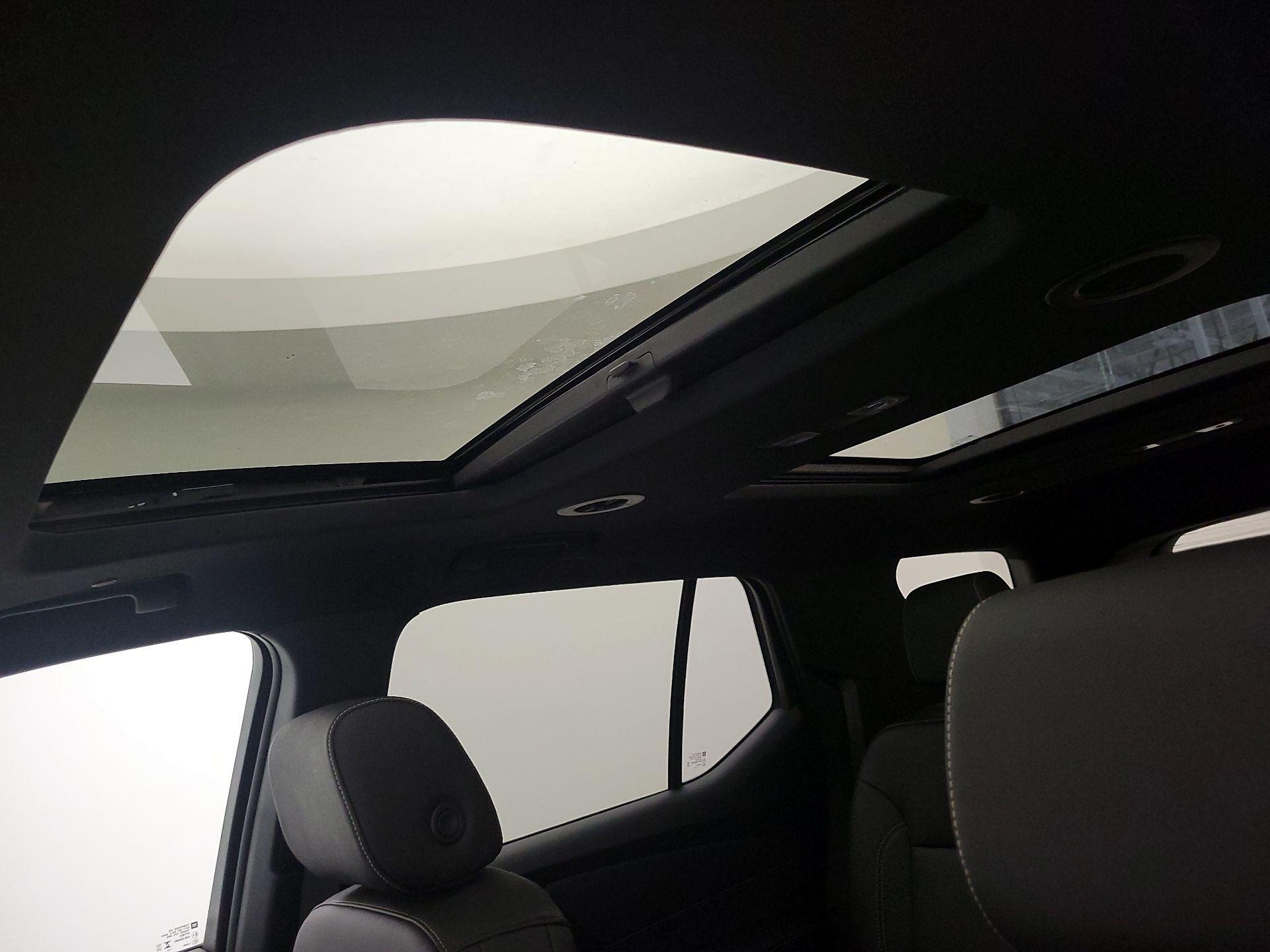 Thumbnail: 2023 Chevrolet Traverse - 19