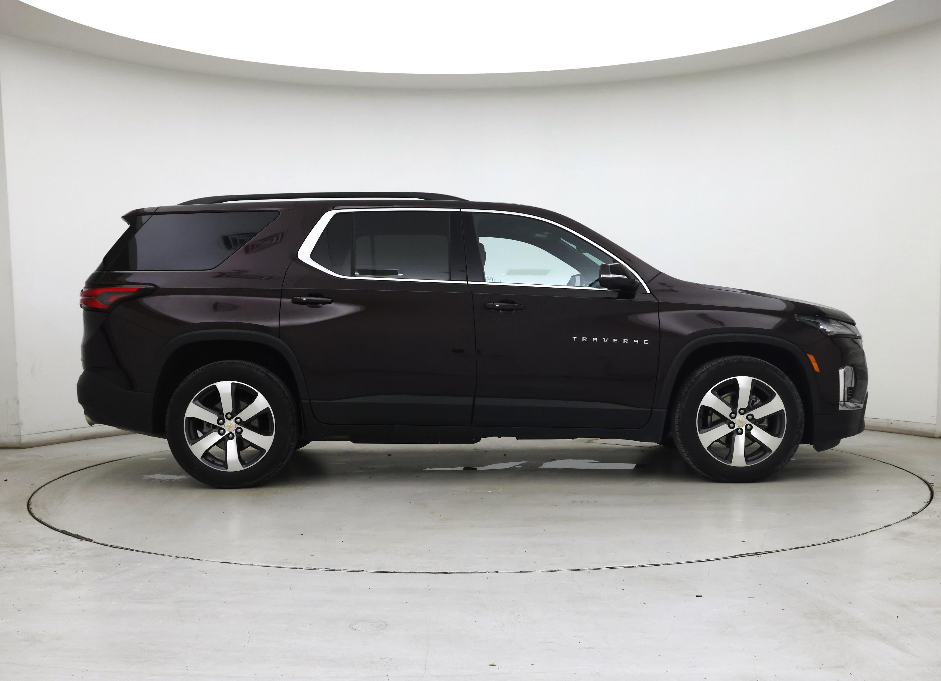 Thumbnail: 2023 Chevrolet Traverse - 7