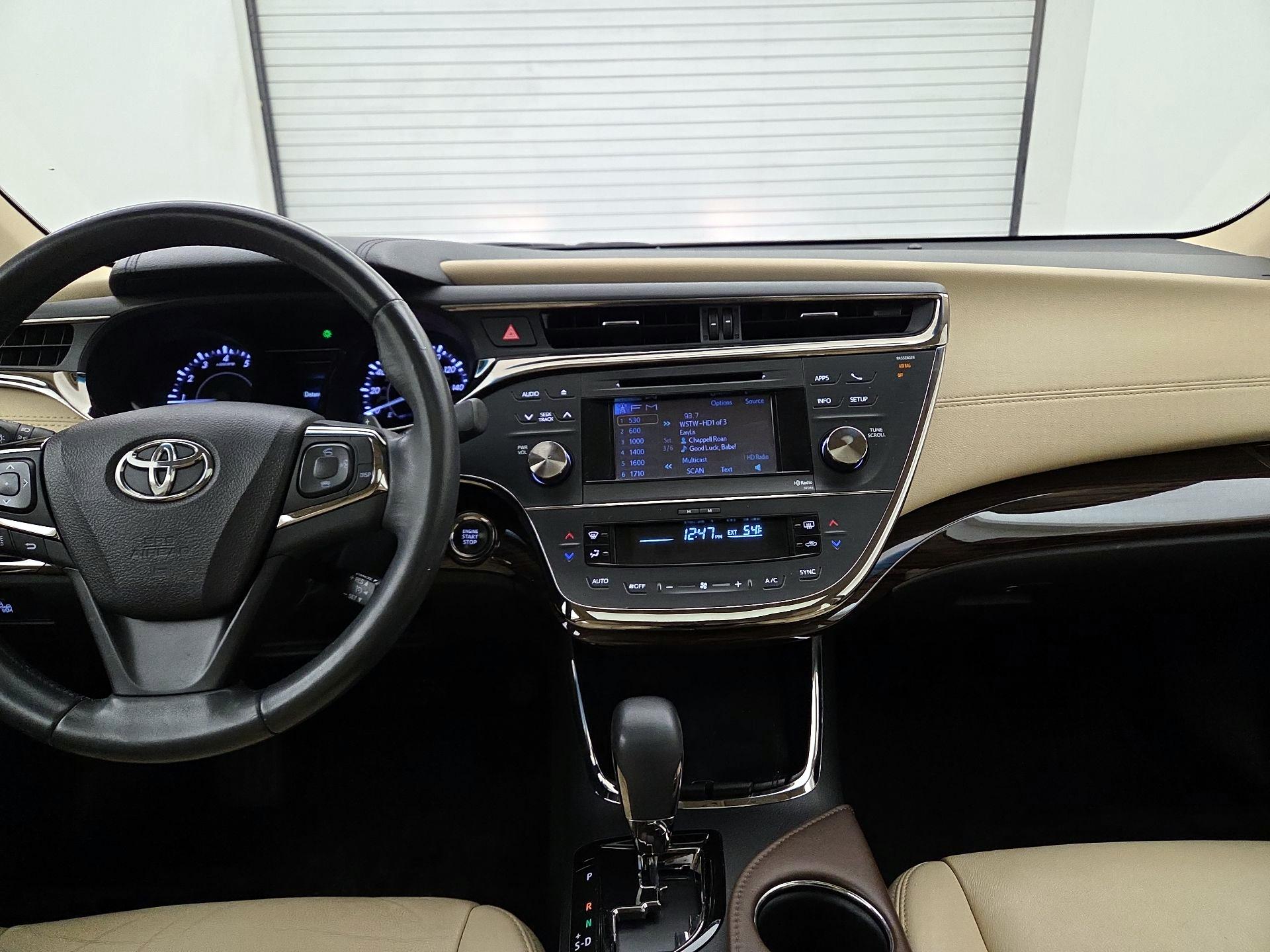 Thumbnail: 2014 Toyota Avalon - 9