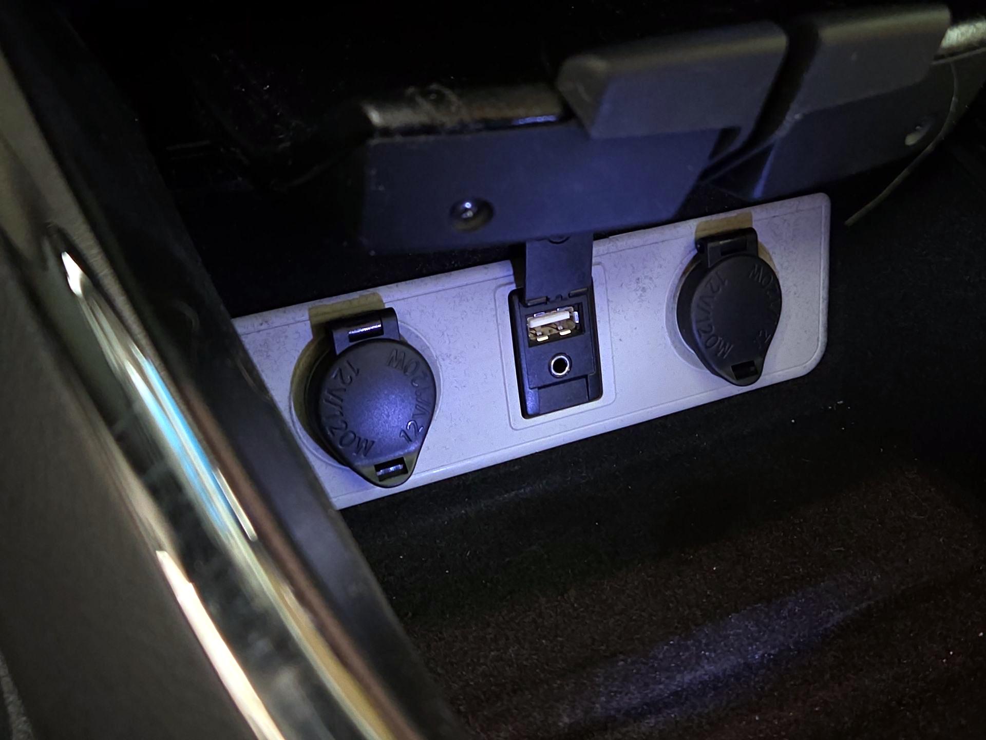 Thumbnail: 2014 Toyota Avalon - 17