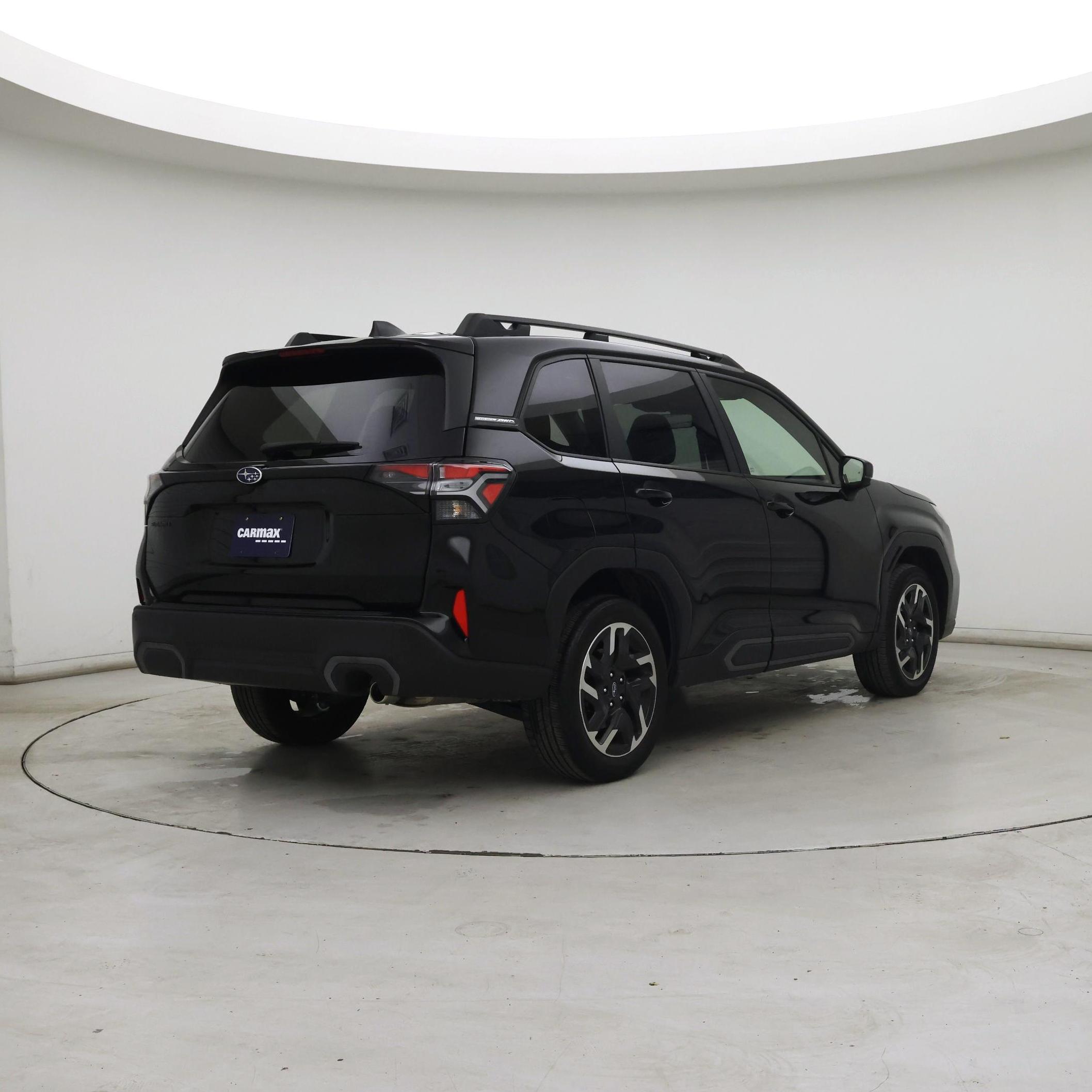 Thumbnail: 2025 Subaru Forester - 8