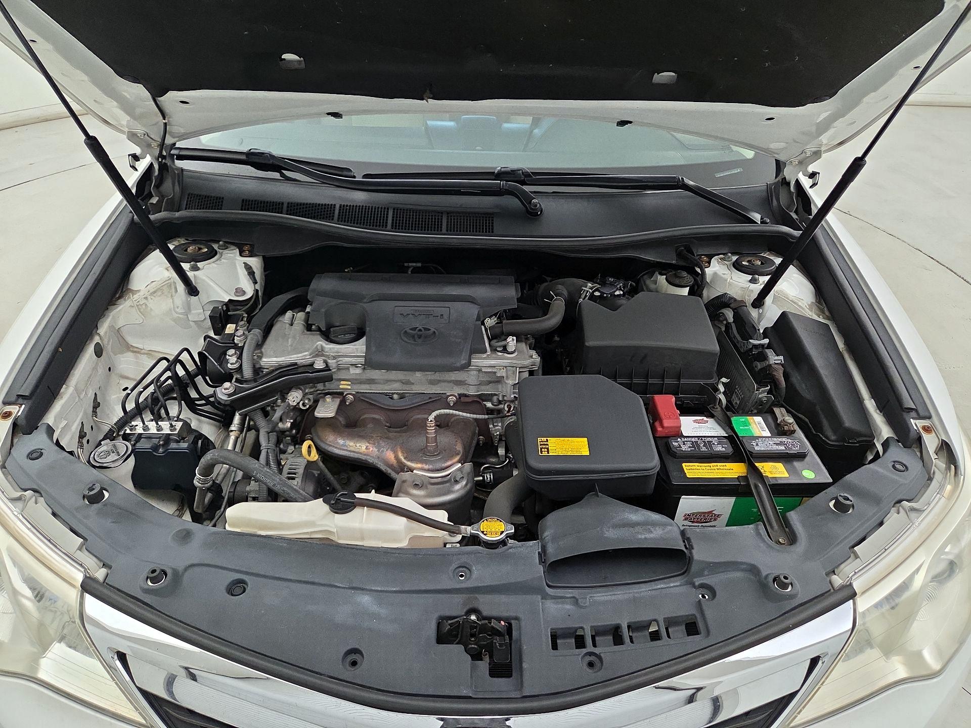 Thumbnail: 2014 Toyota Camry - 20