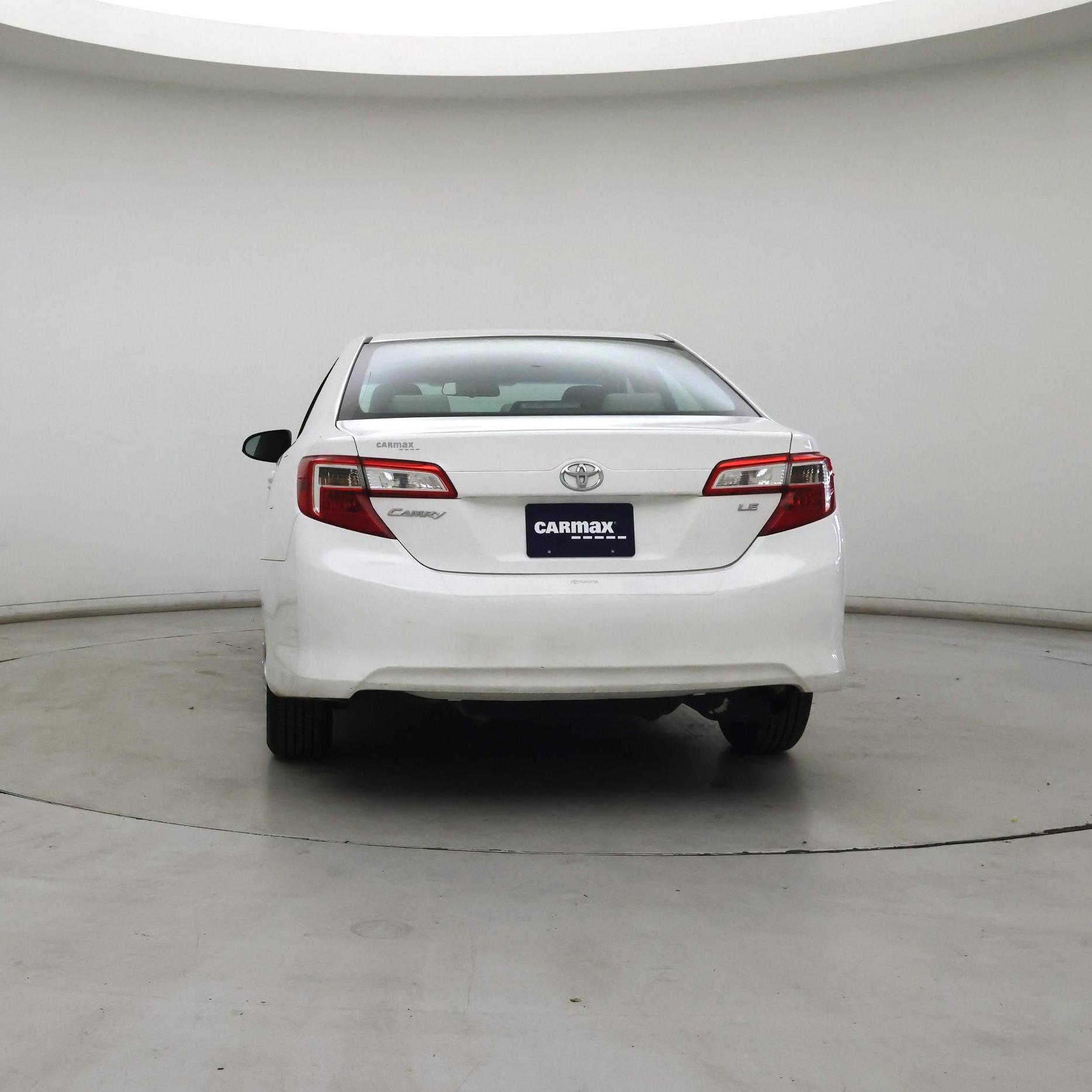Thumbnail: 2014 Toyota Camry - 6