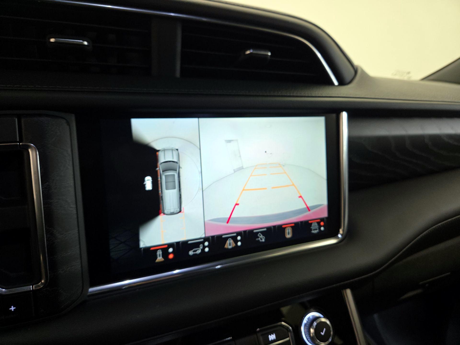 Thumbnail: 2023 GMC Yukon - 14